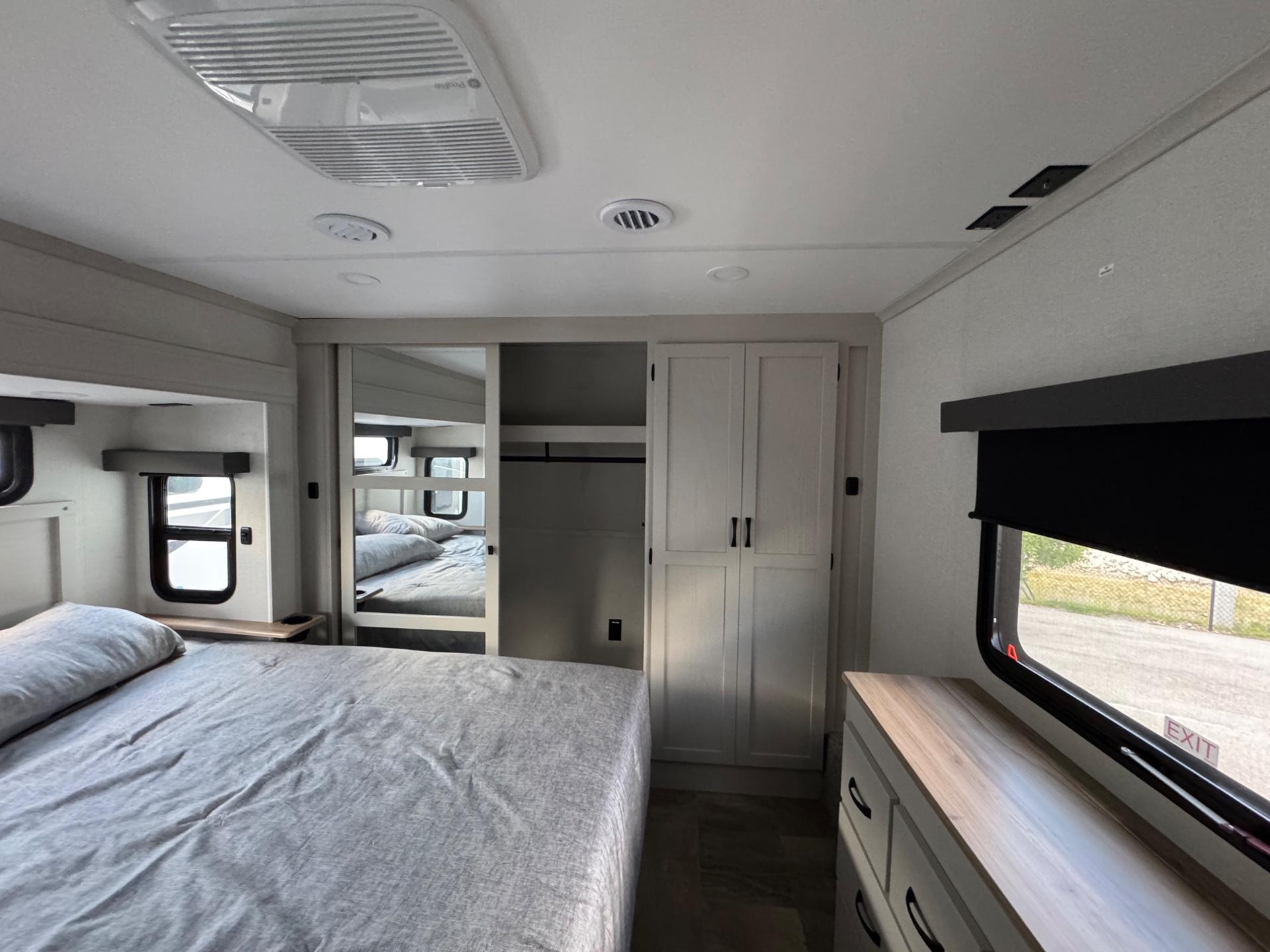 2026 Coachmen 2026 Coachmen Brookstone - thumbnail 23