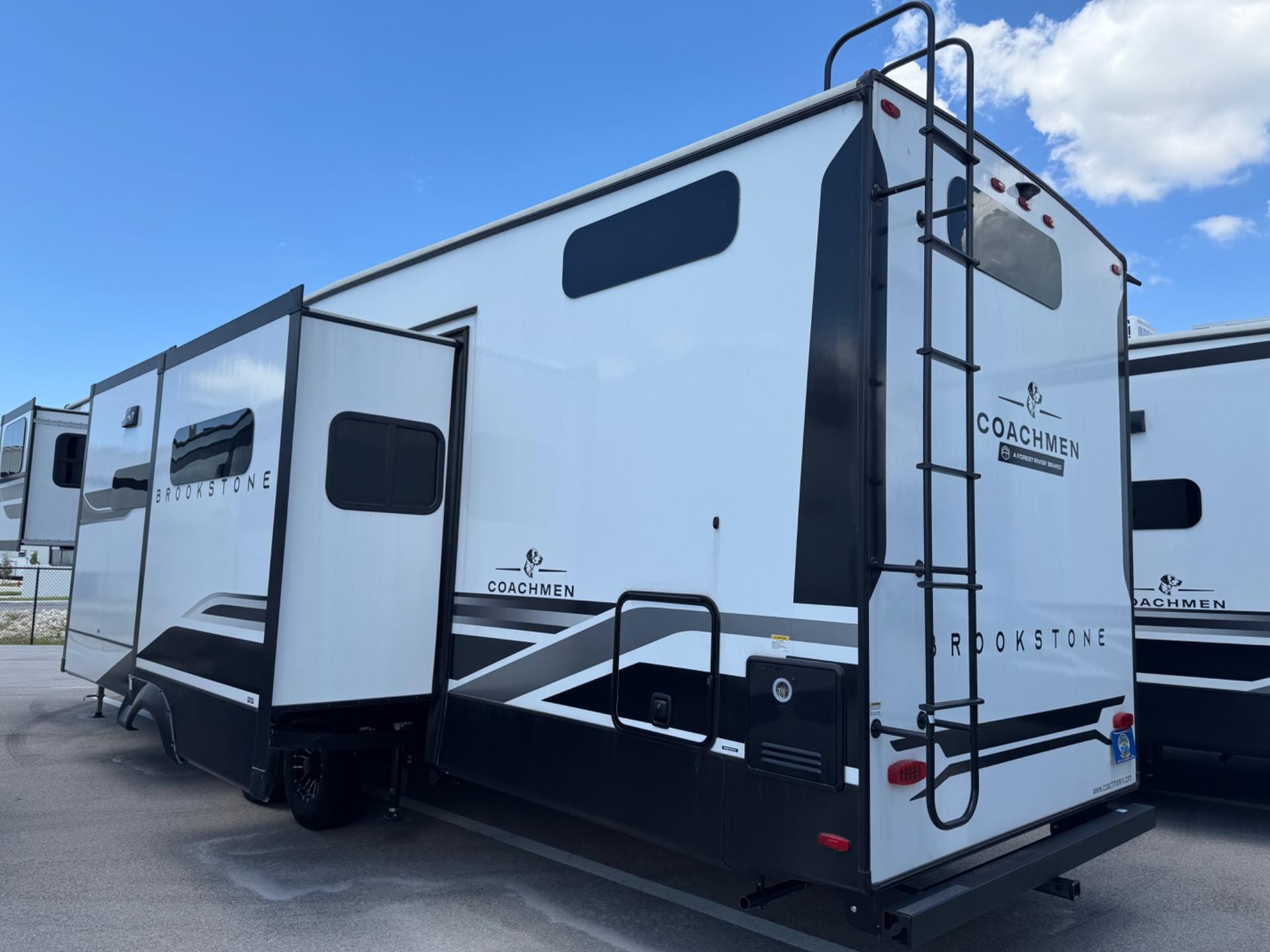 2026 Coachmen 2026 Coachmen Brookstone - thumbnail 4