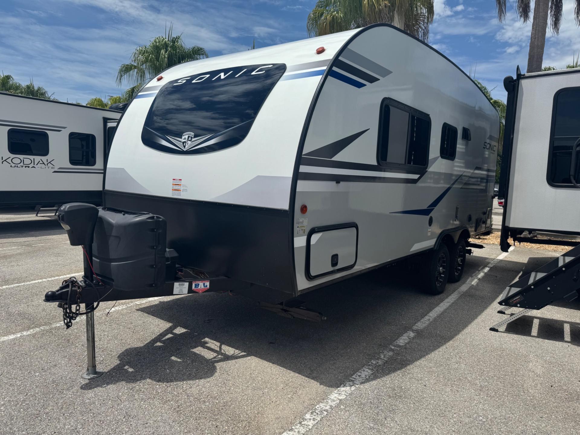 2022 Venture RV 2022 Venture RV Sonic - thumbnail 3