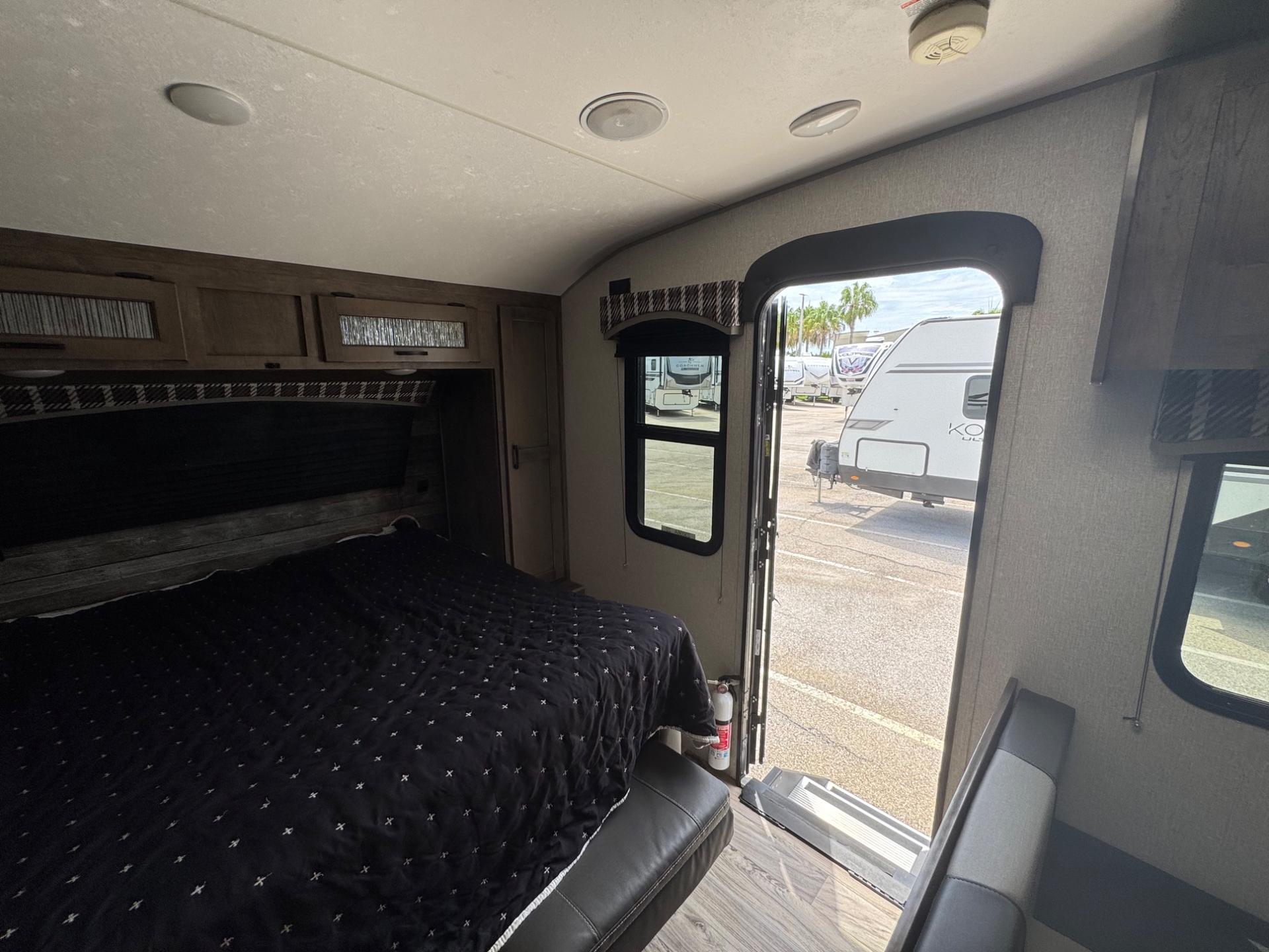 2022 Venture RV 2022 Venture RV Sonic - thumbnail 14