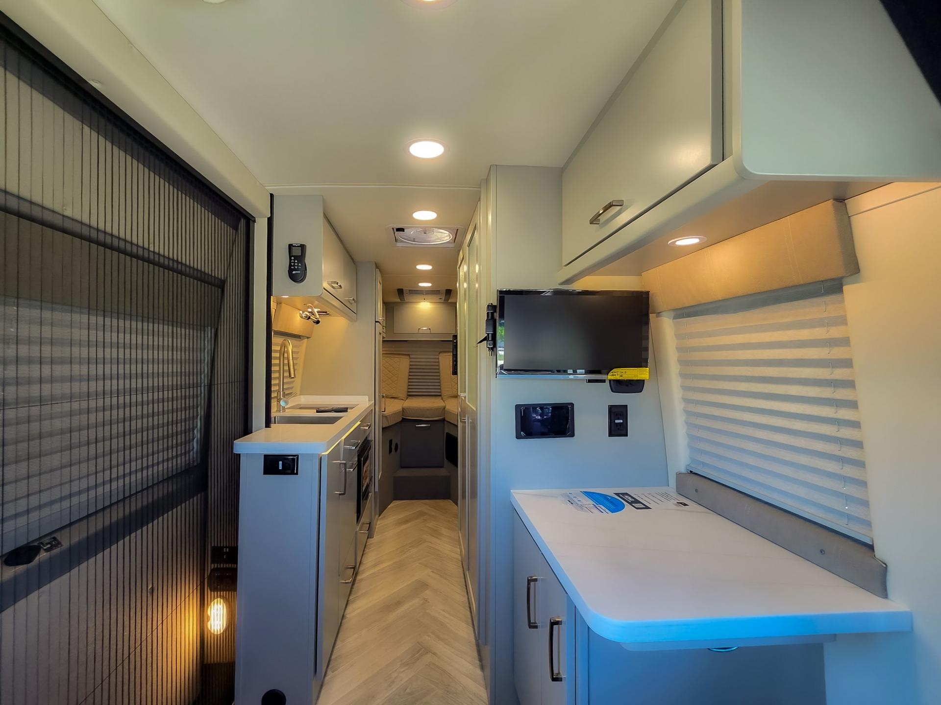 2025 Coachmen 2025 Coachmen Galleria - thumbnail 11