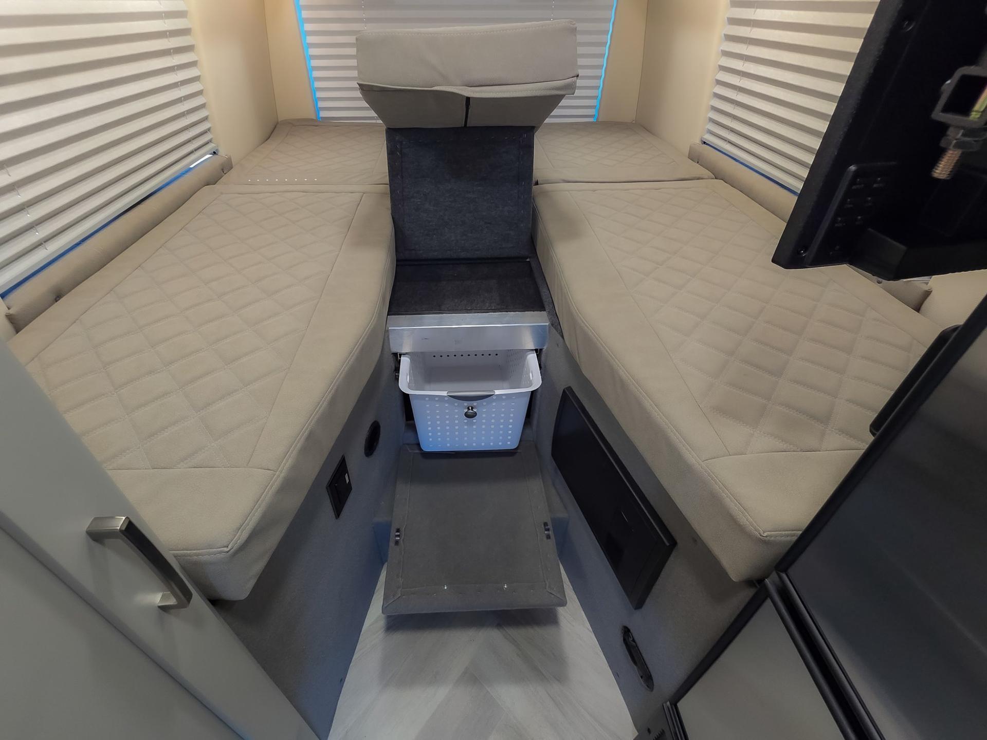 2025 Coachmen 2025 Coachmen Galleria - thumbnail 25