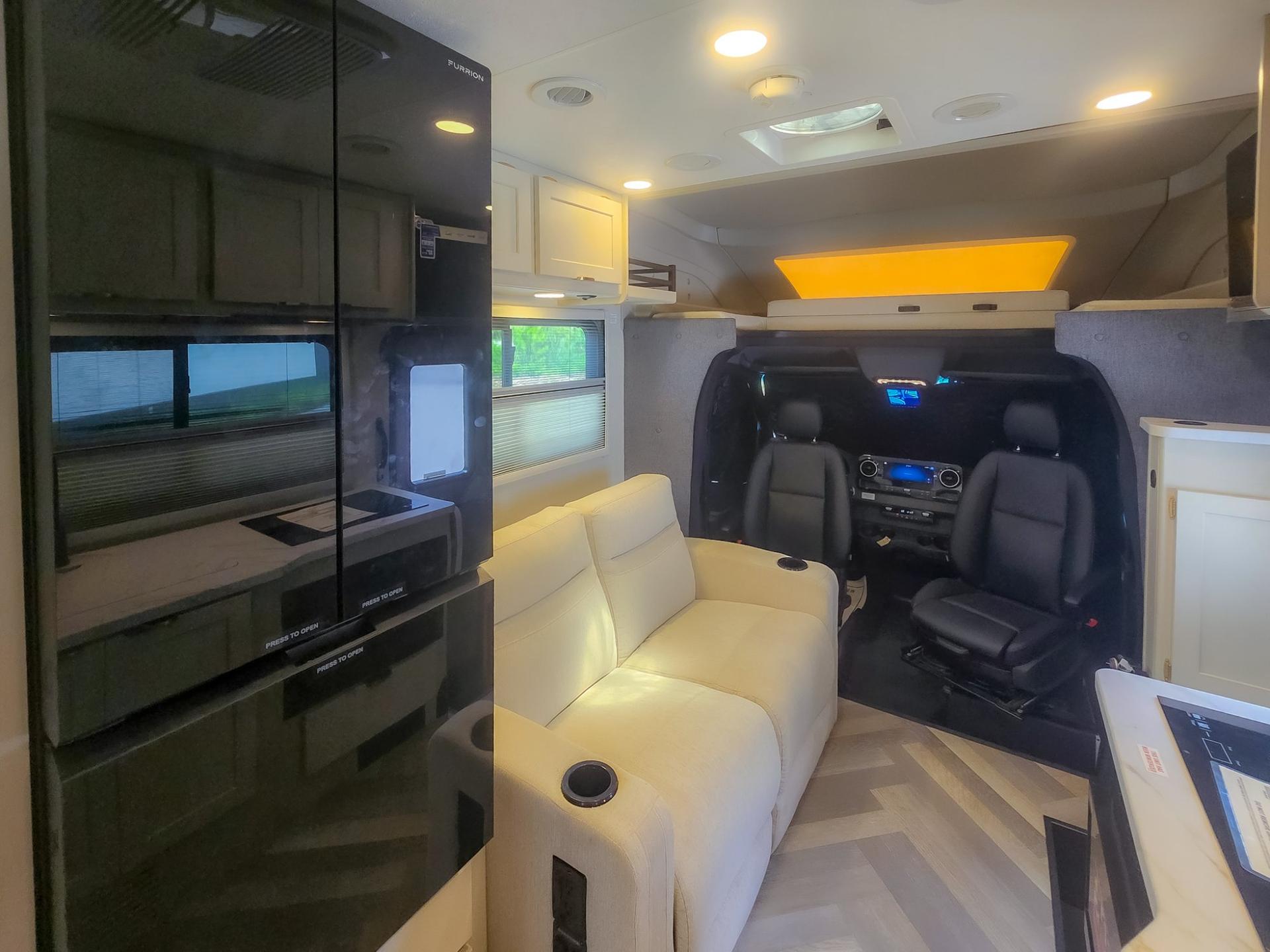 2025 Coachmen 2025 Coachmen Prism Select - thumbnail 21