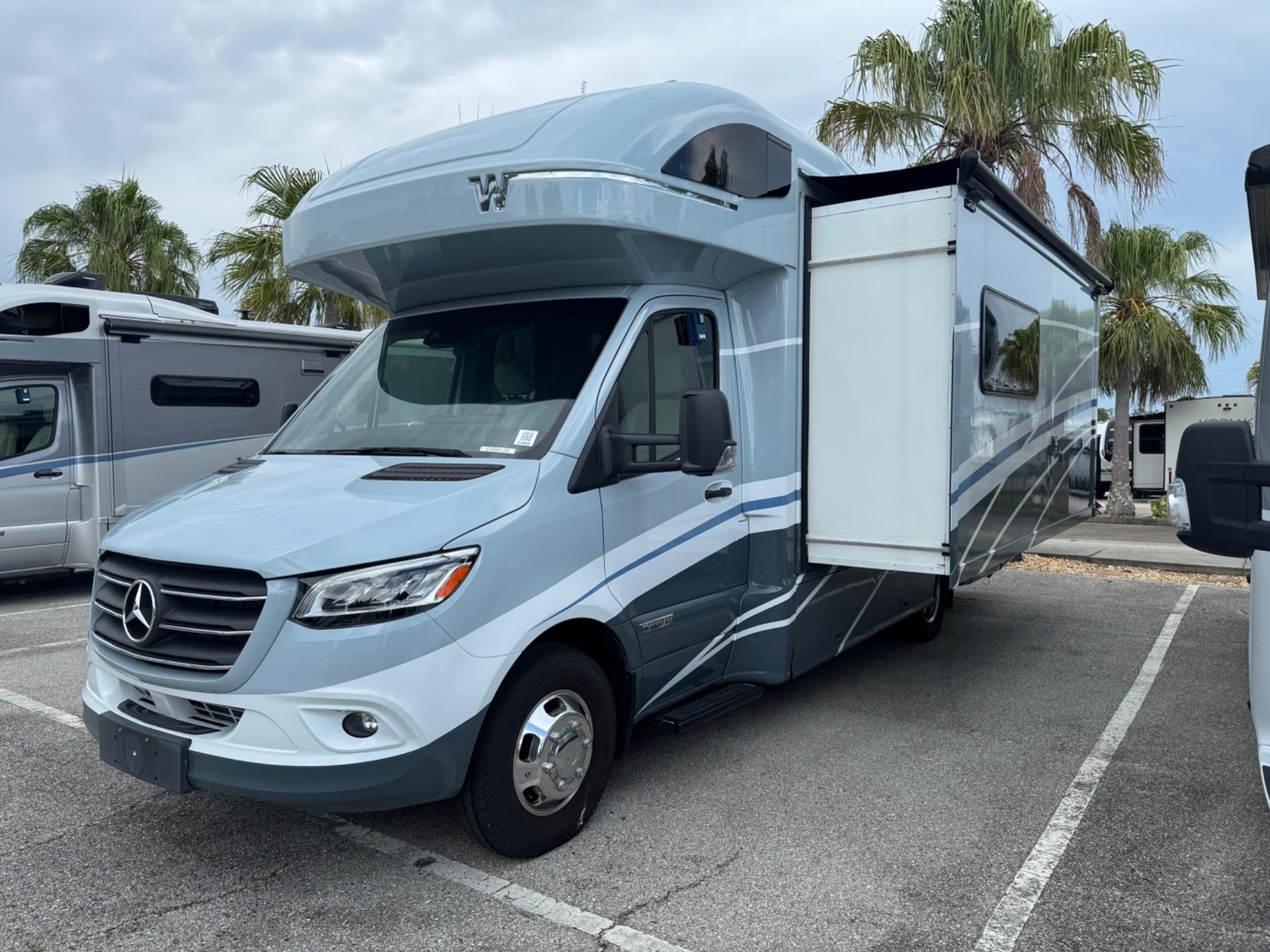 2024 Winnebago 2024 Winnebago View - thumbnail 3