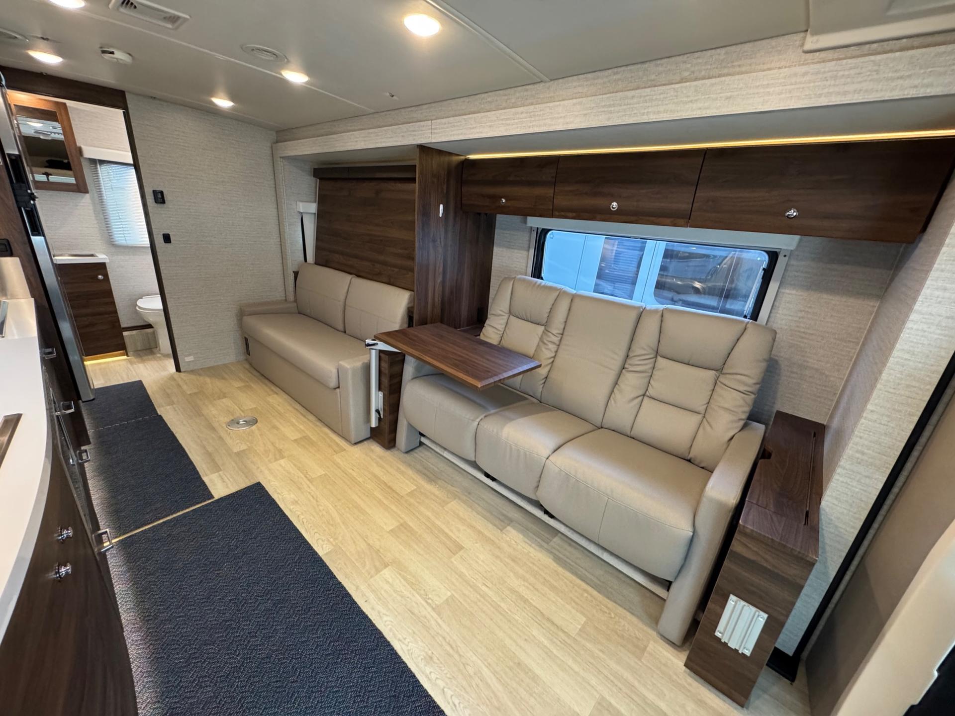 2024 Winnebago 2024 Winnebago View - thumbnail 15