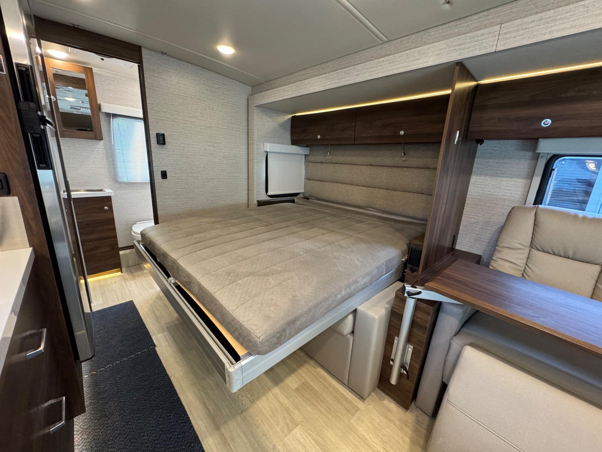 2024 Winnebago 2024 Winnebago View - thumbnail 17