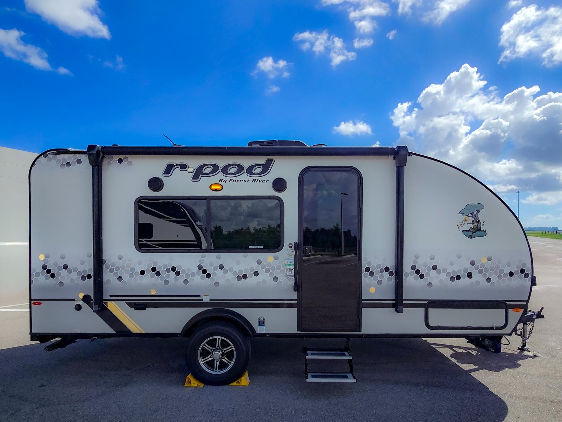 2022 Forest River 2022 Forest River R-Pod - thumbnail 5