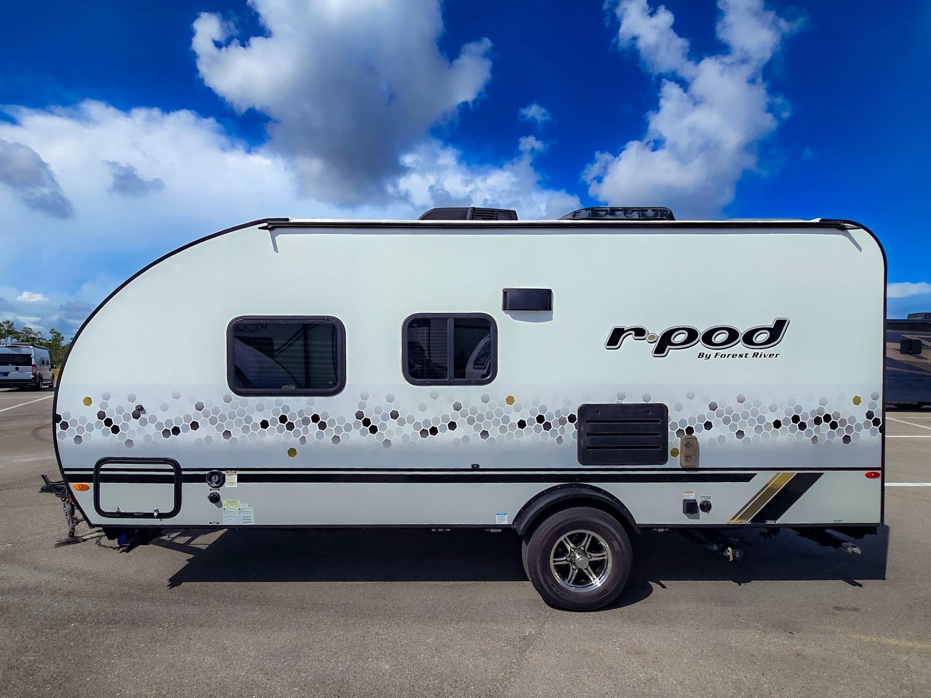 2022 Forest River 2022 Forest River R-Pod - thumbnail 9