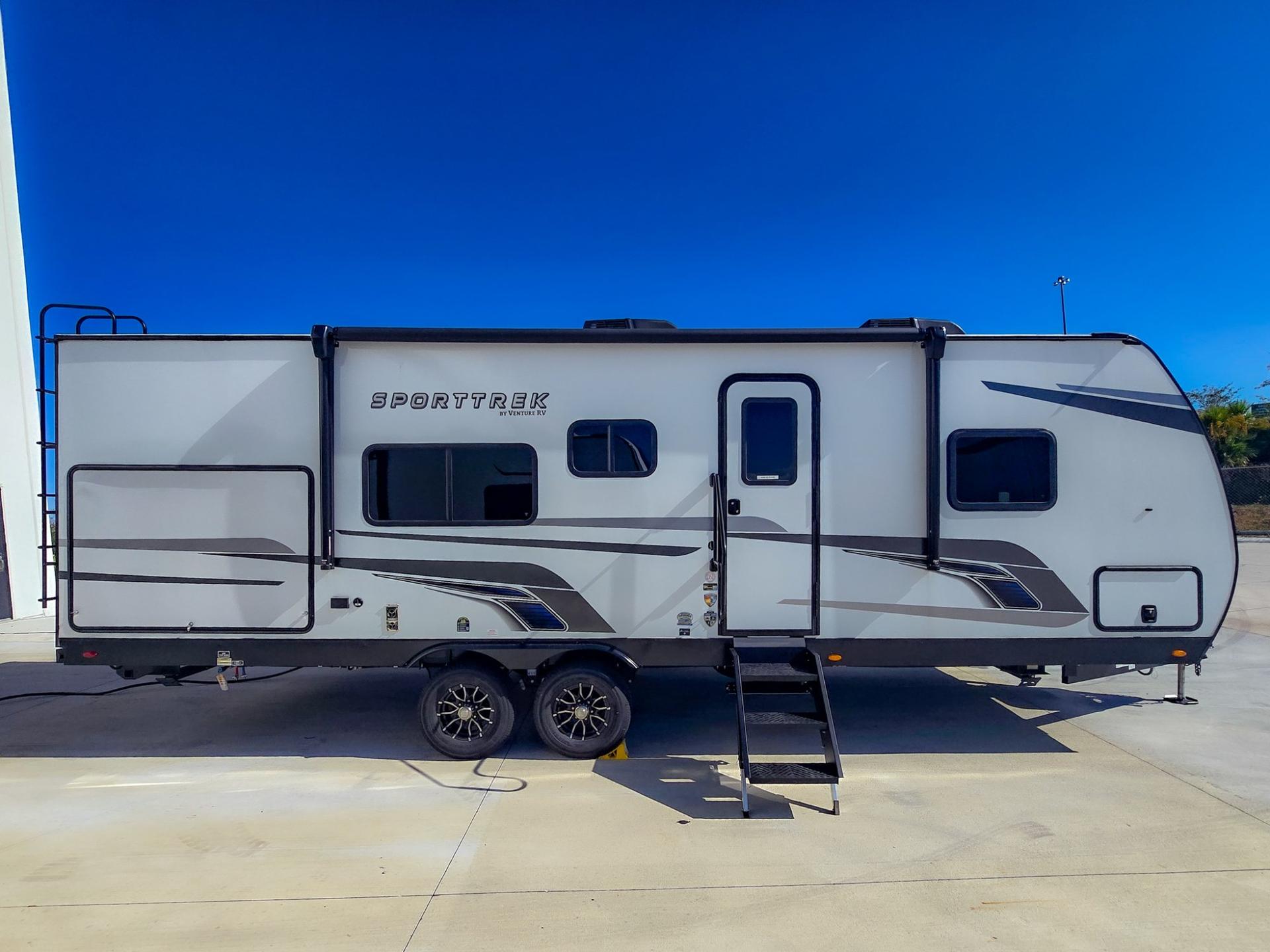 2026 Venture RV 2026 Venture RV SportTrek - thumbnail 3