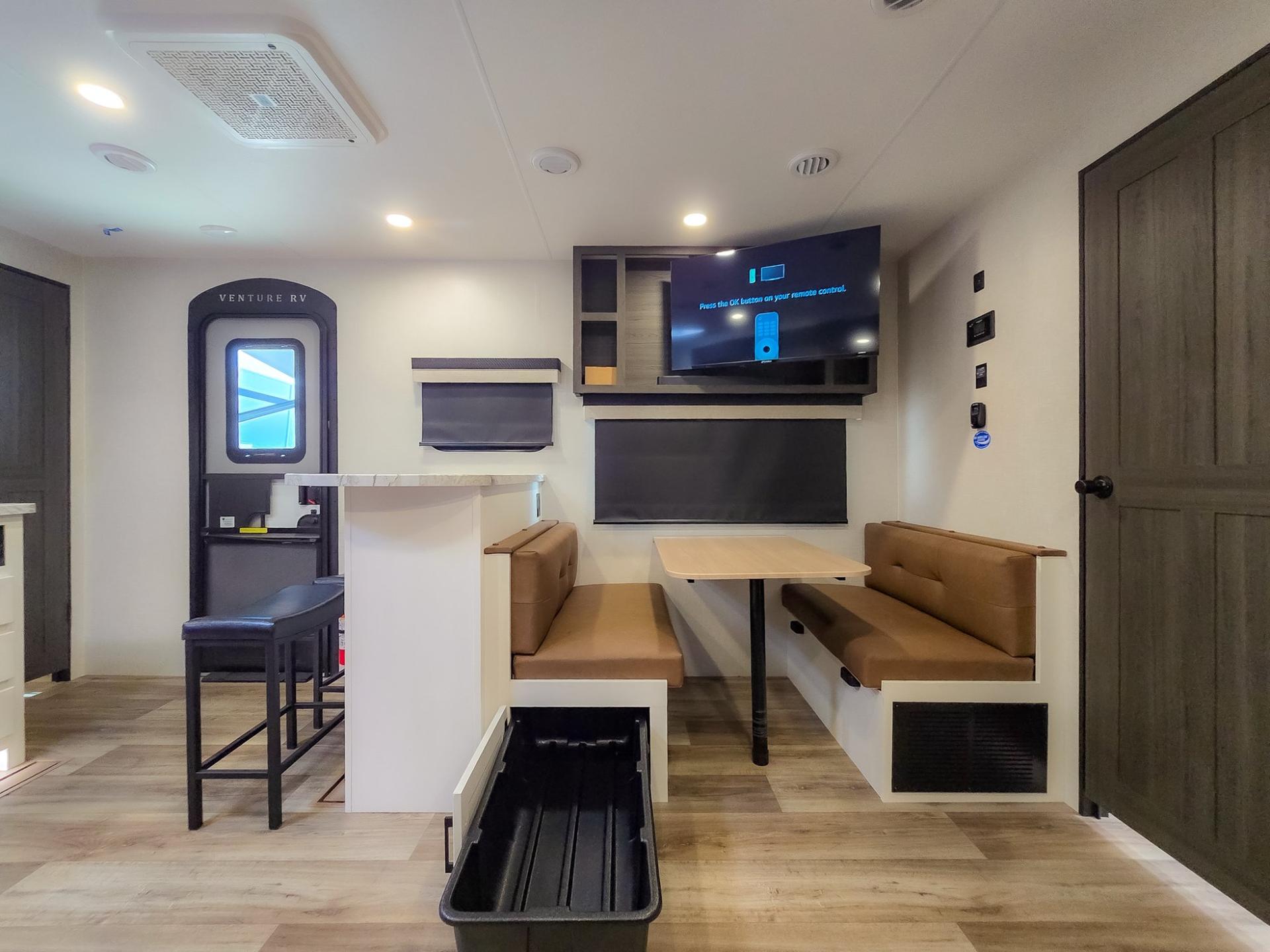 2026 Venture RV 2026 Venture RV SportTrek - thumbnail 21