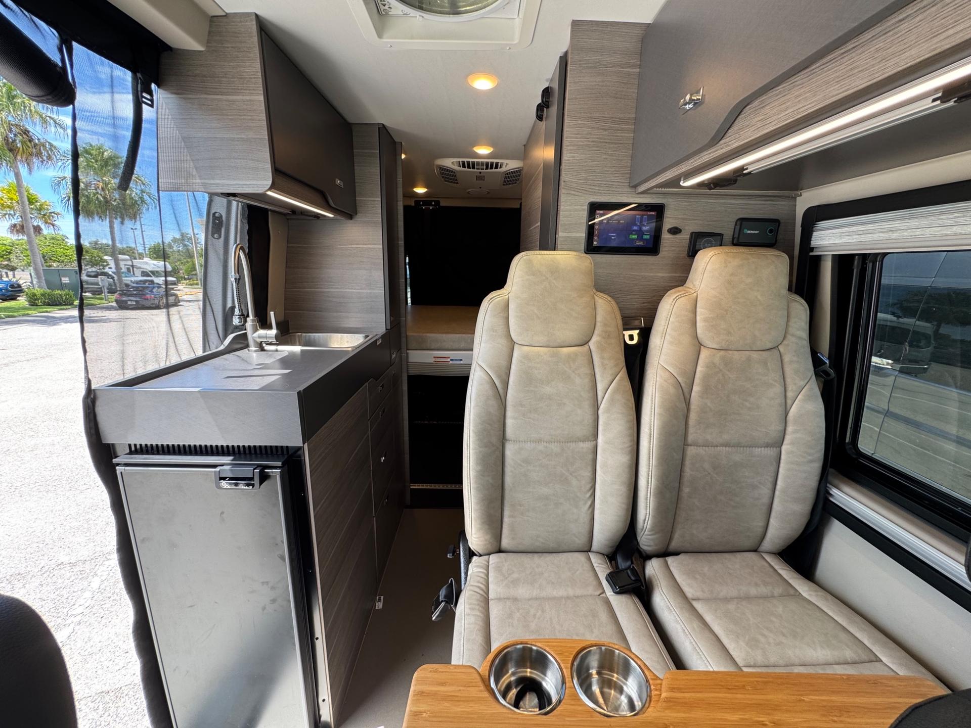 2023 Jayco 2023 Jayco Terrain - thumbnail 6