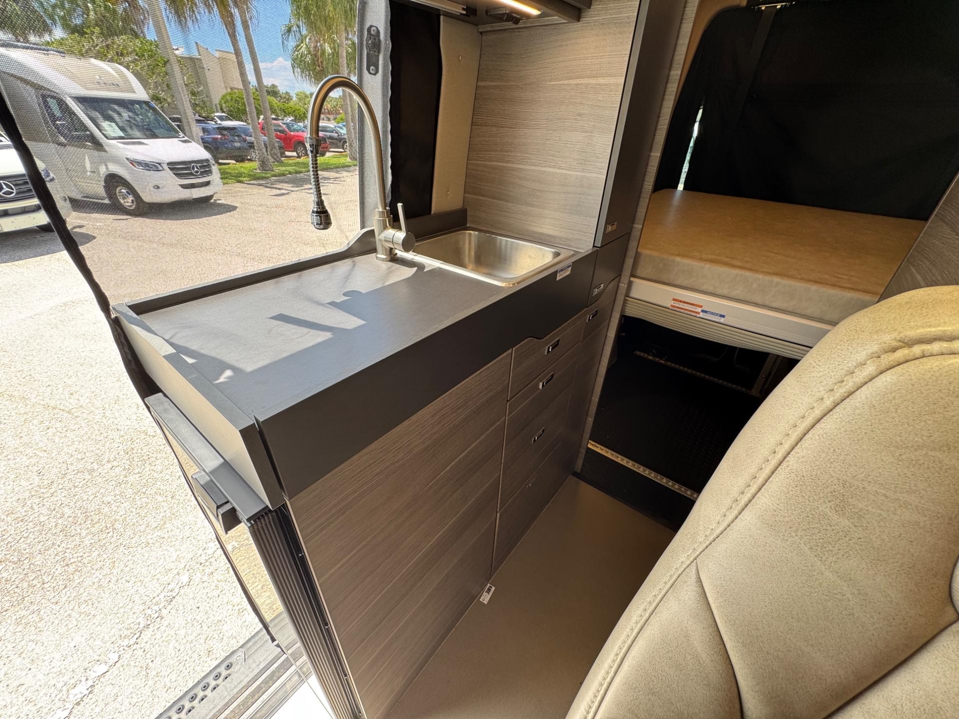 2023 Jayco 2023 Jayco Terrain - thumbnail 8
