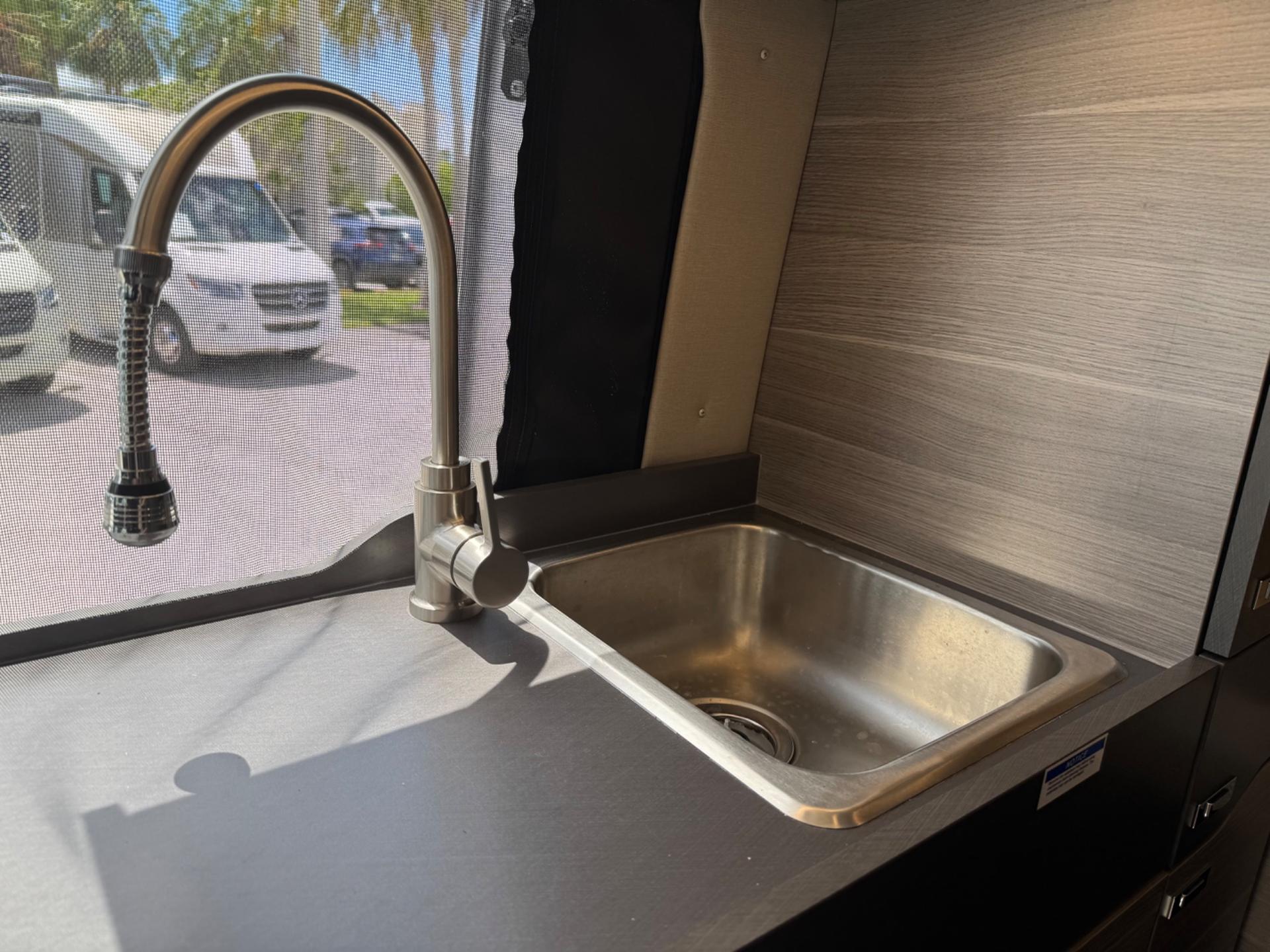 2023 Jayco 2023 Jayco Terrain - thumbnail 9