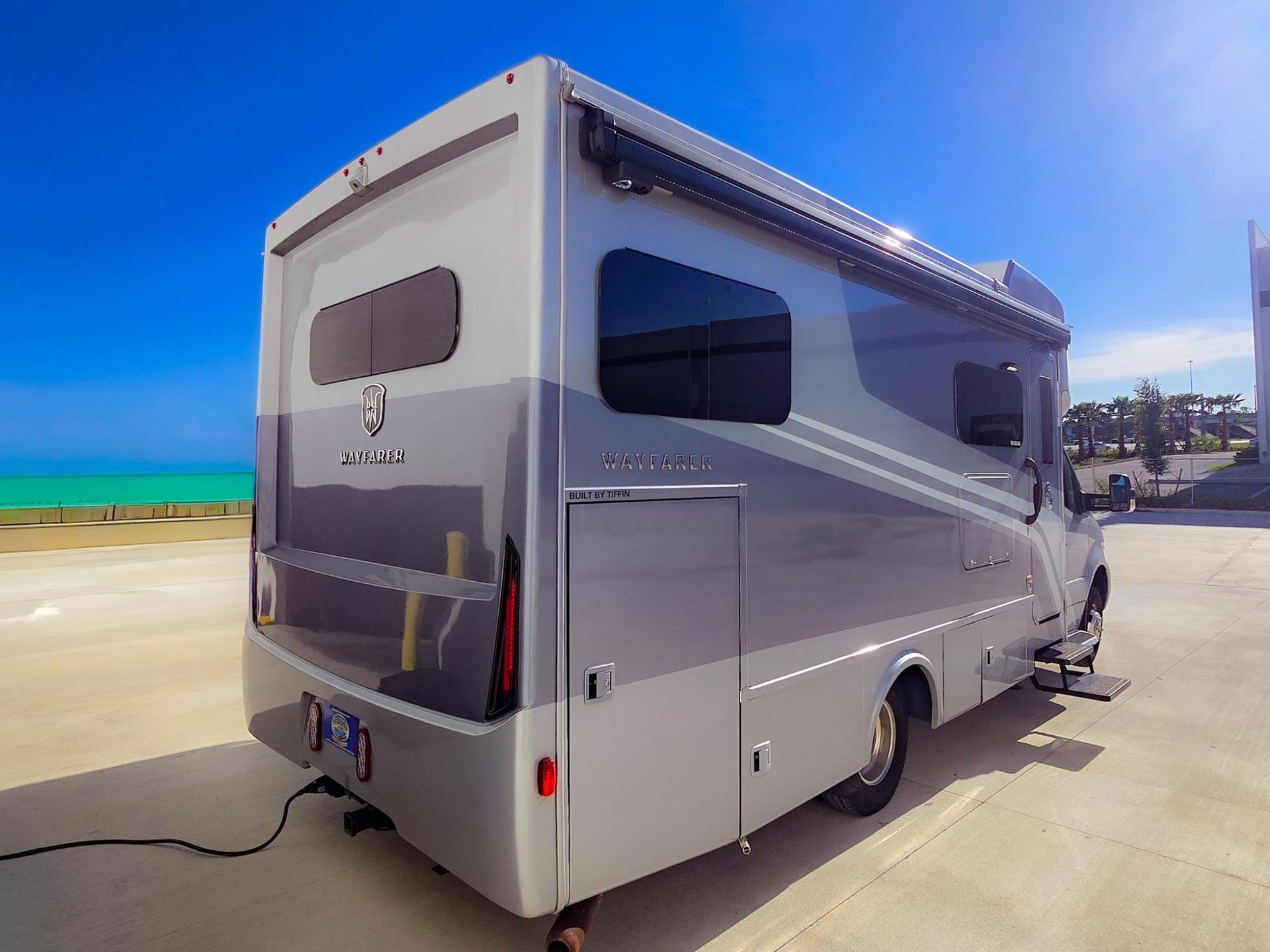 2023 TIFFIN MOTORHOMES 2023 TIFFIN MOTORHOMES WAYFARER - thumbnail 3