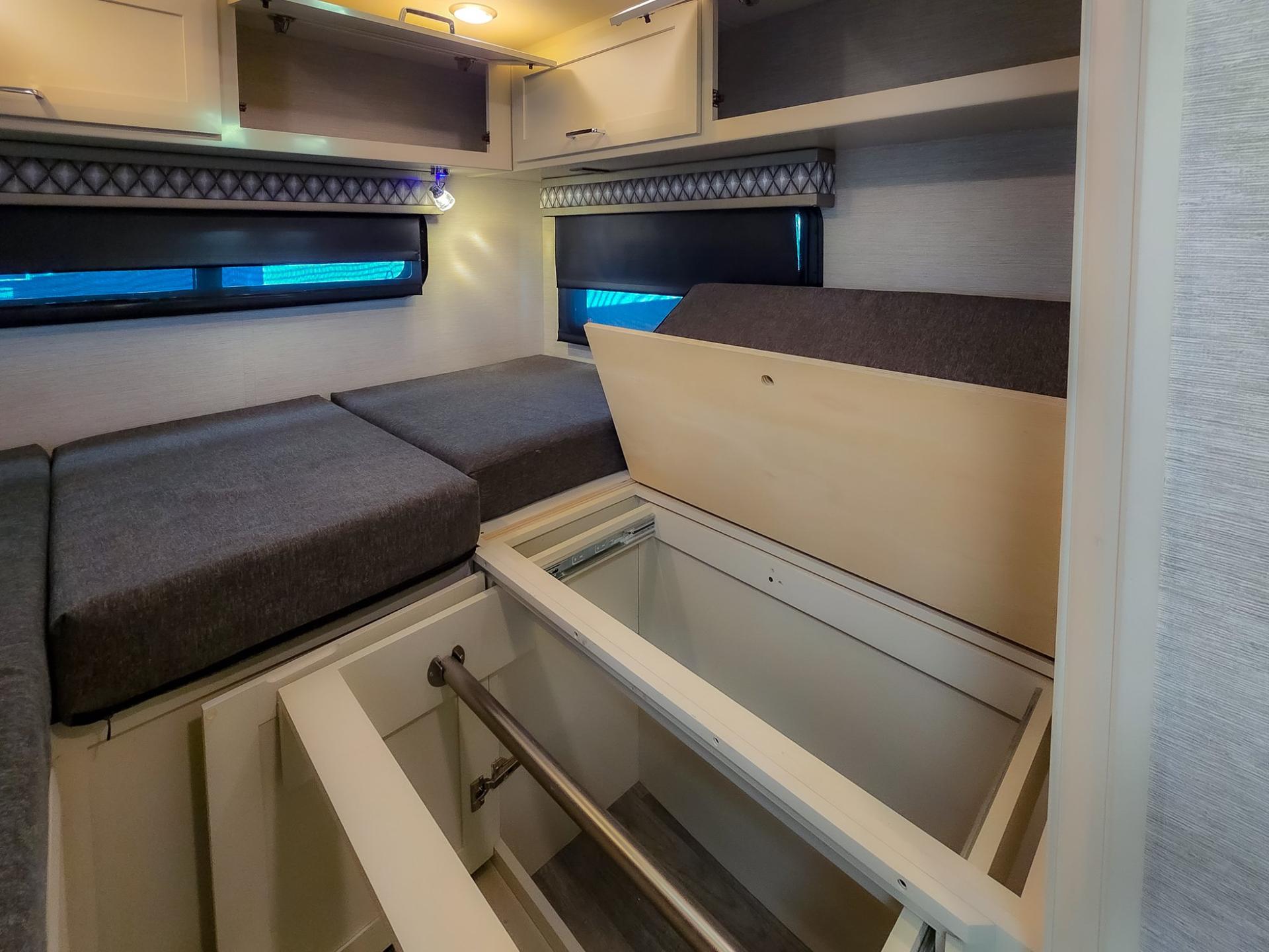 2023 TIFFIN MOTORHOMES 2023 TIFFIN MOTORHOMES WAYFARER - thumbnail 28
