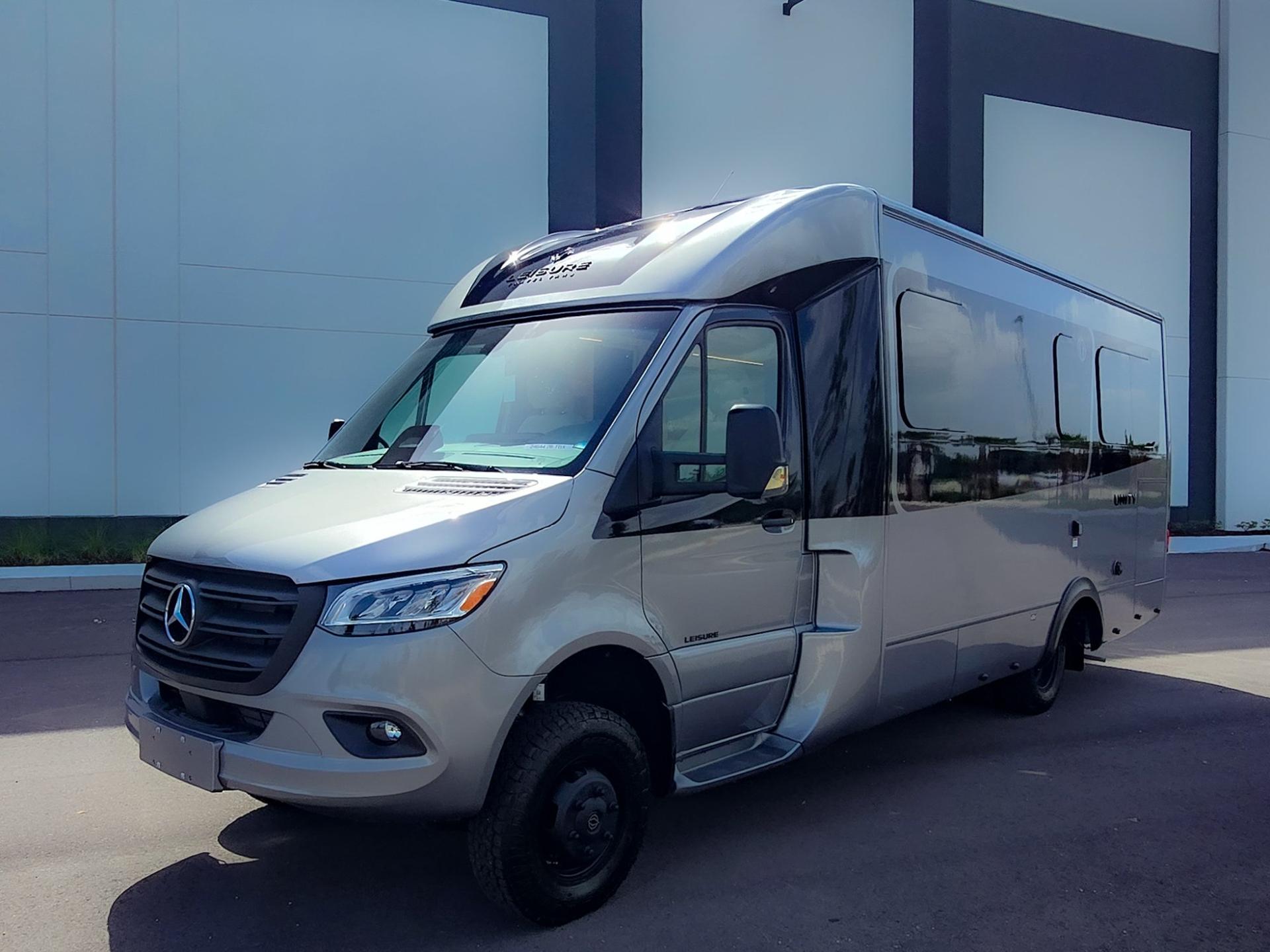 2026 Leisure Travel Vans 2026 Leisure Travel Vans Unity - thumbnail 4