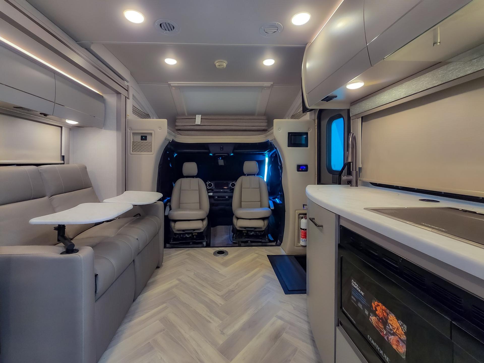 2025 Thor Motor Coach 2025 Thor Motor Coach Tiburon - thumbnail 15