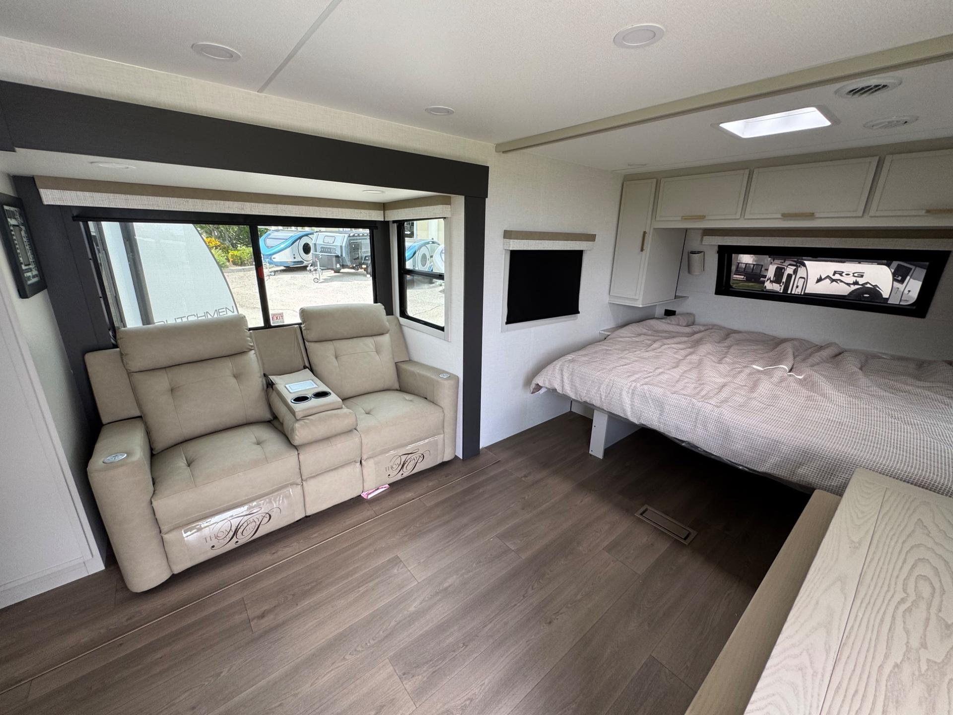 2027 Venture RV 2027 Venture RV Stratus - thumbnail 15