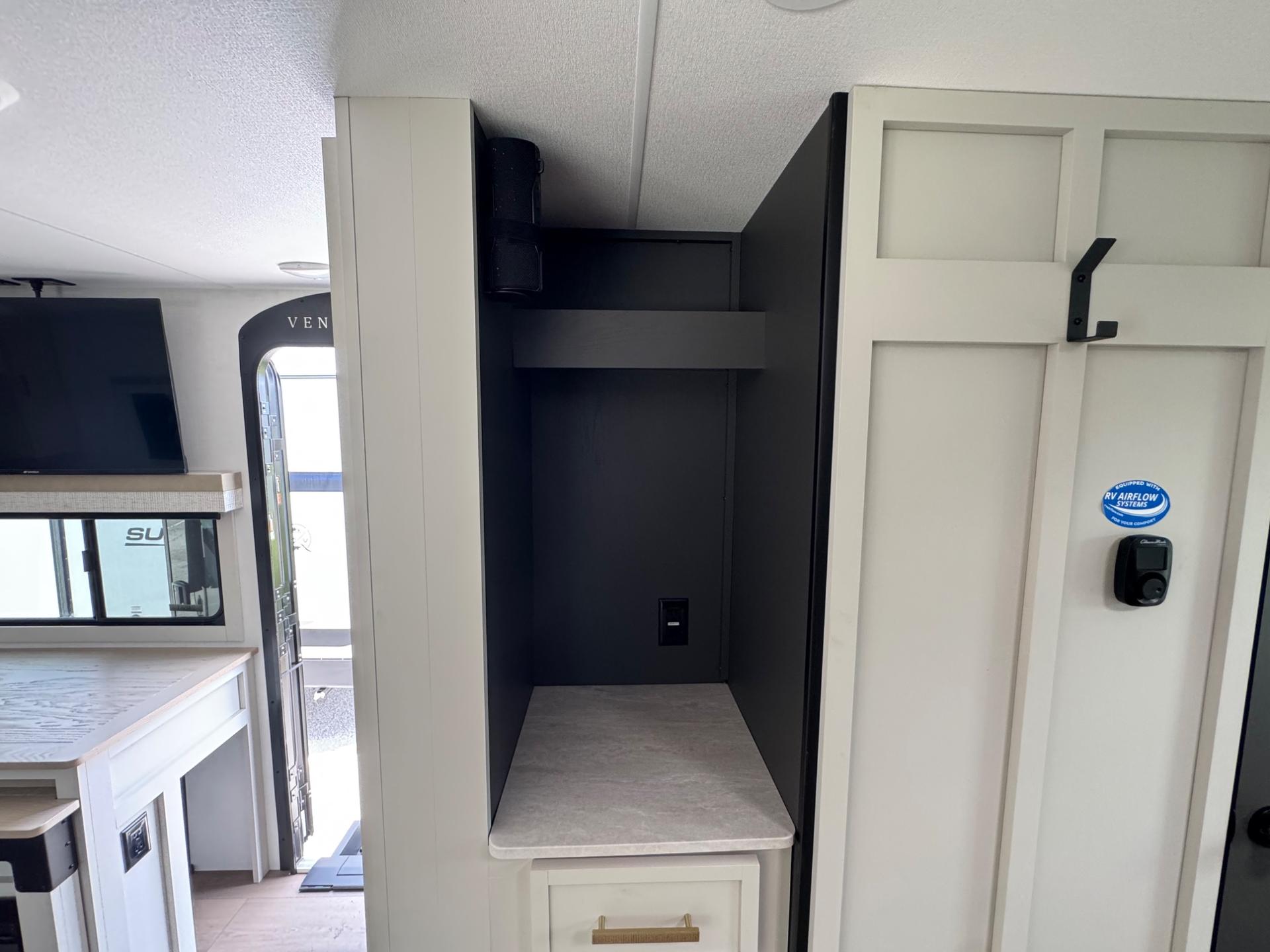 2027 Venture RV 2027 Venture RV Stratus - thumbnail 21