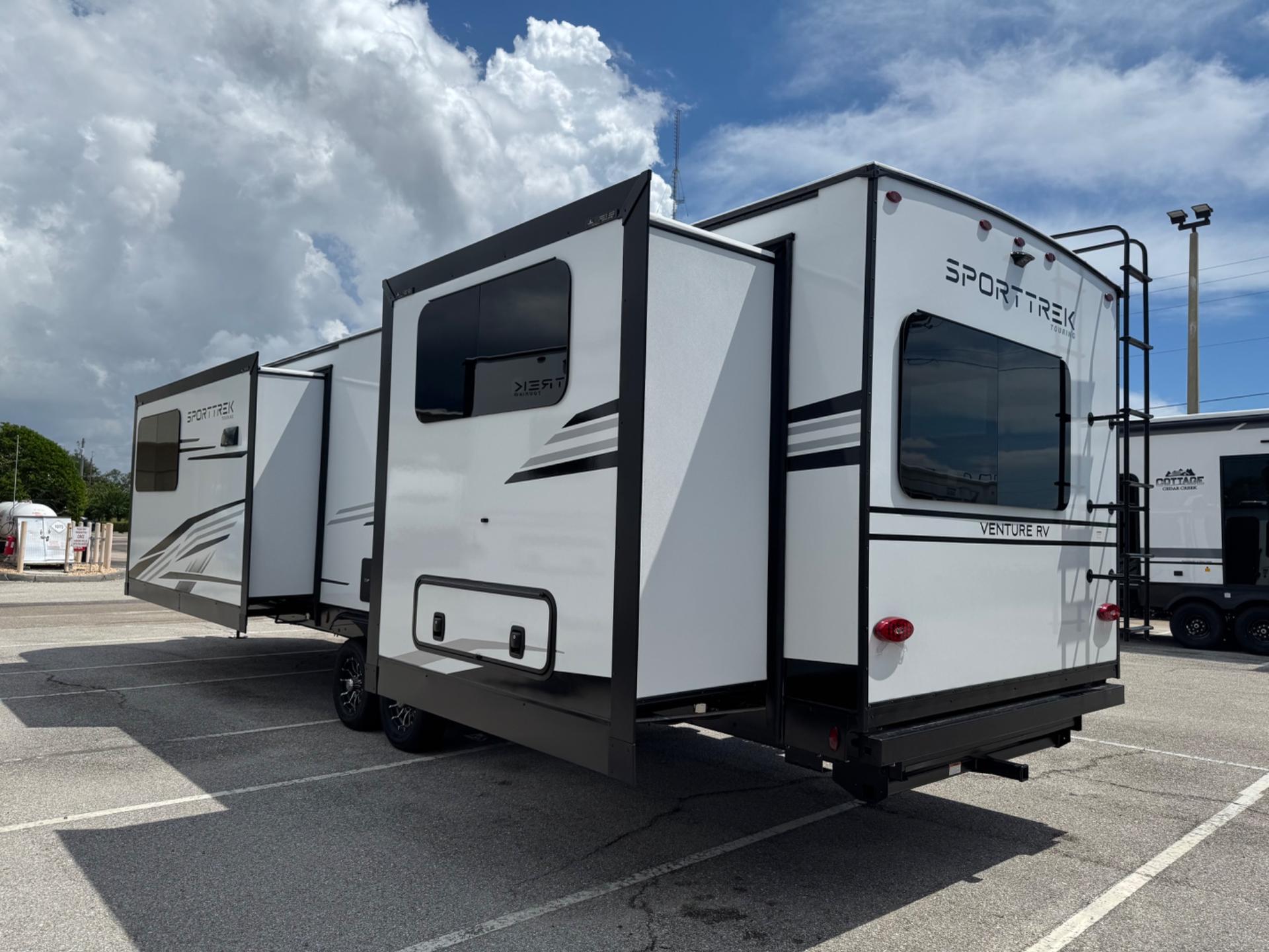 2027 Venture RV 2027 Venture RV SportTrek Touring Edition - thumbnail 4