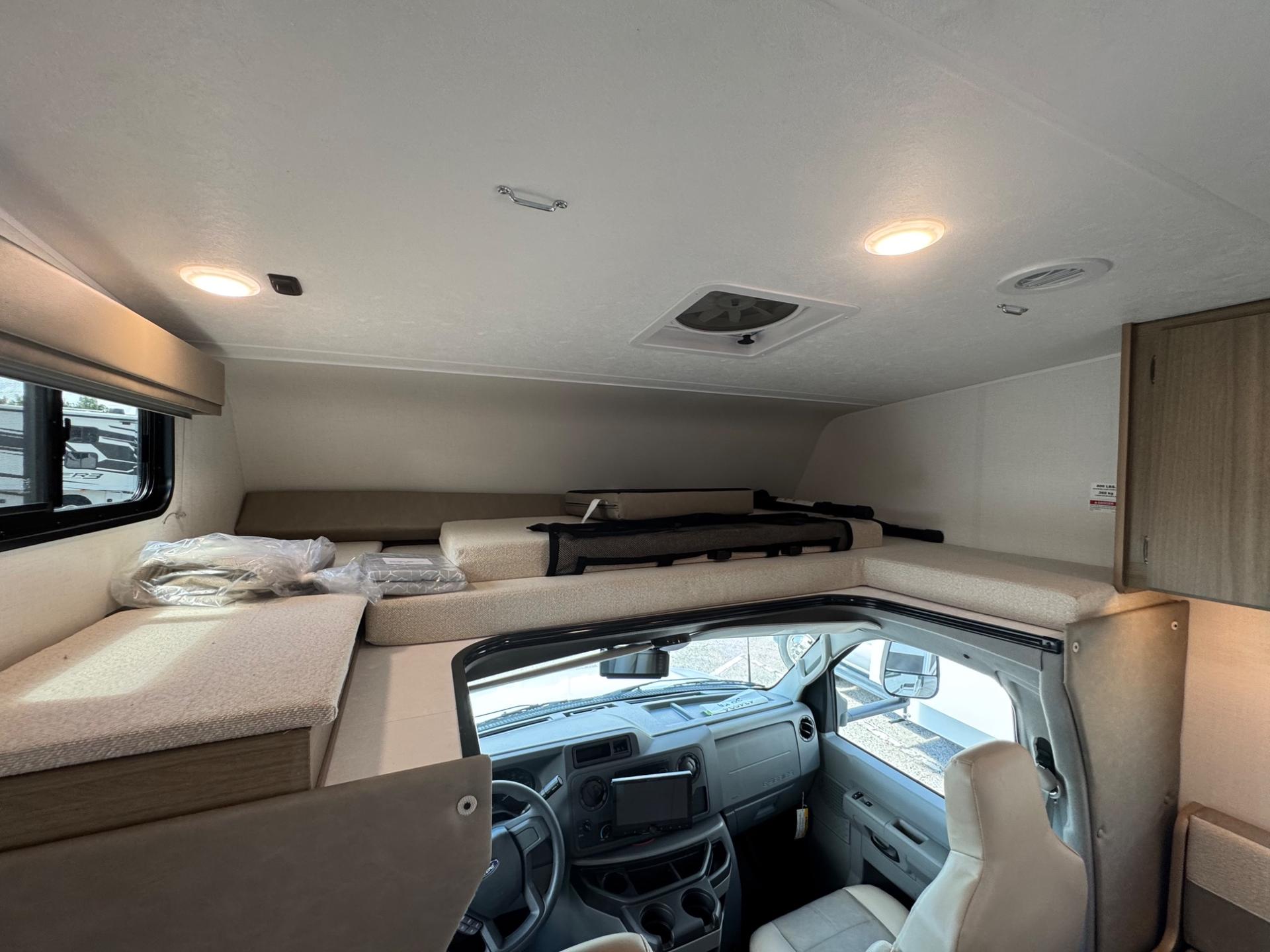 2027 Coachmen 2027 Coachmen Freelander - thumbnail 18