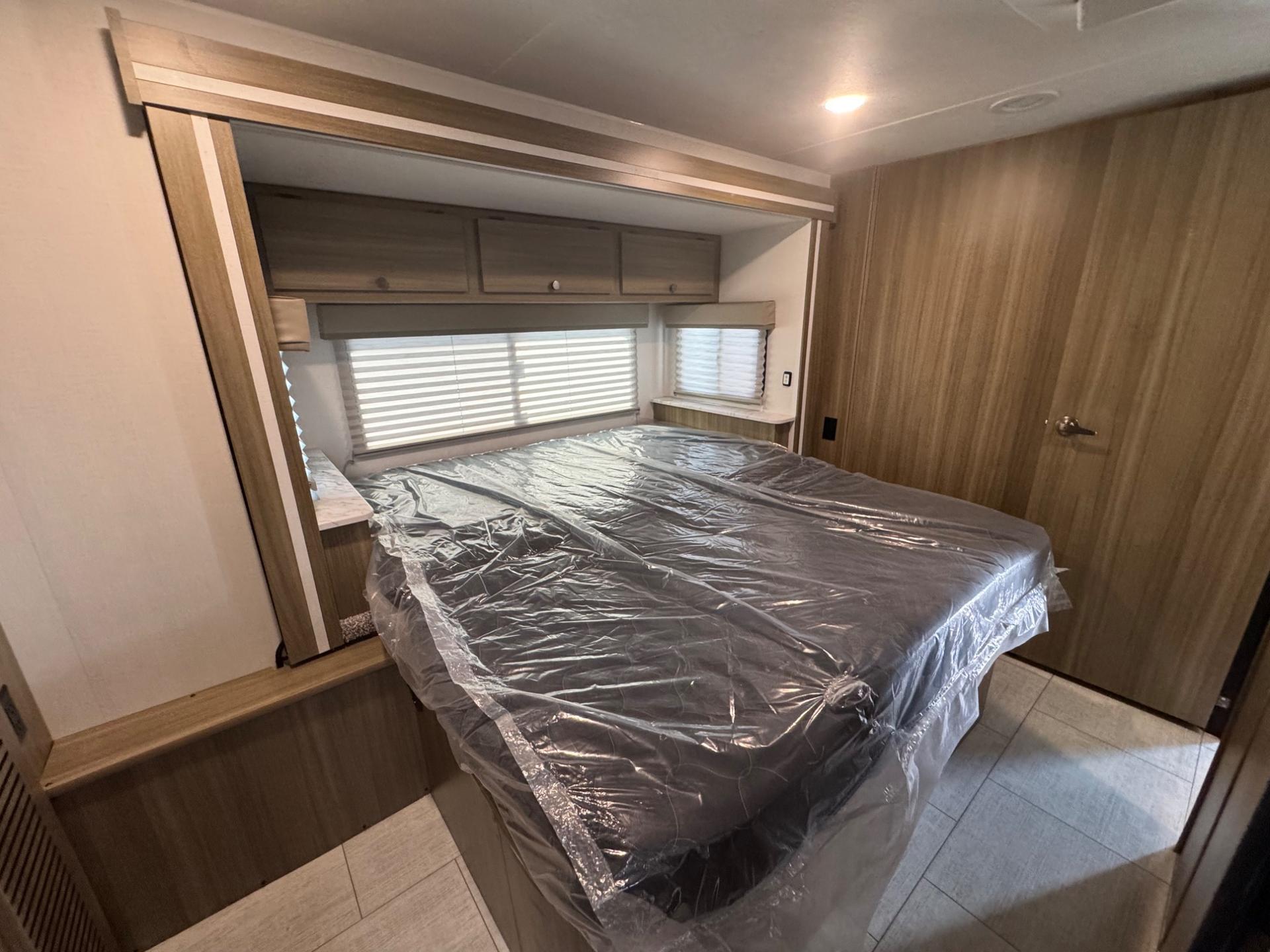 2027 Coachmen 2027 Coachmen Freelander - thumbnail 21