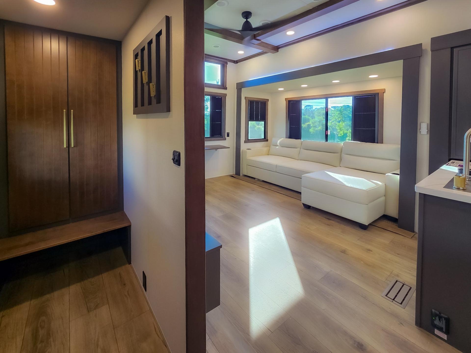2026 Forest River 2026 Forest River CEDAR CREEK COTTAGE - thumbnail 10