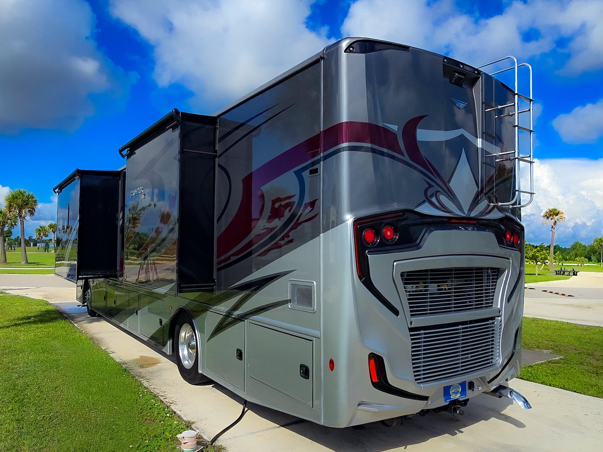 2023 Fleetwood RV 2023 Fleetwood RV Frontier GTX - thumbnail 6
