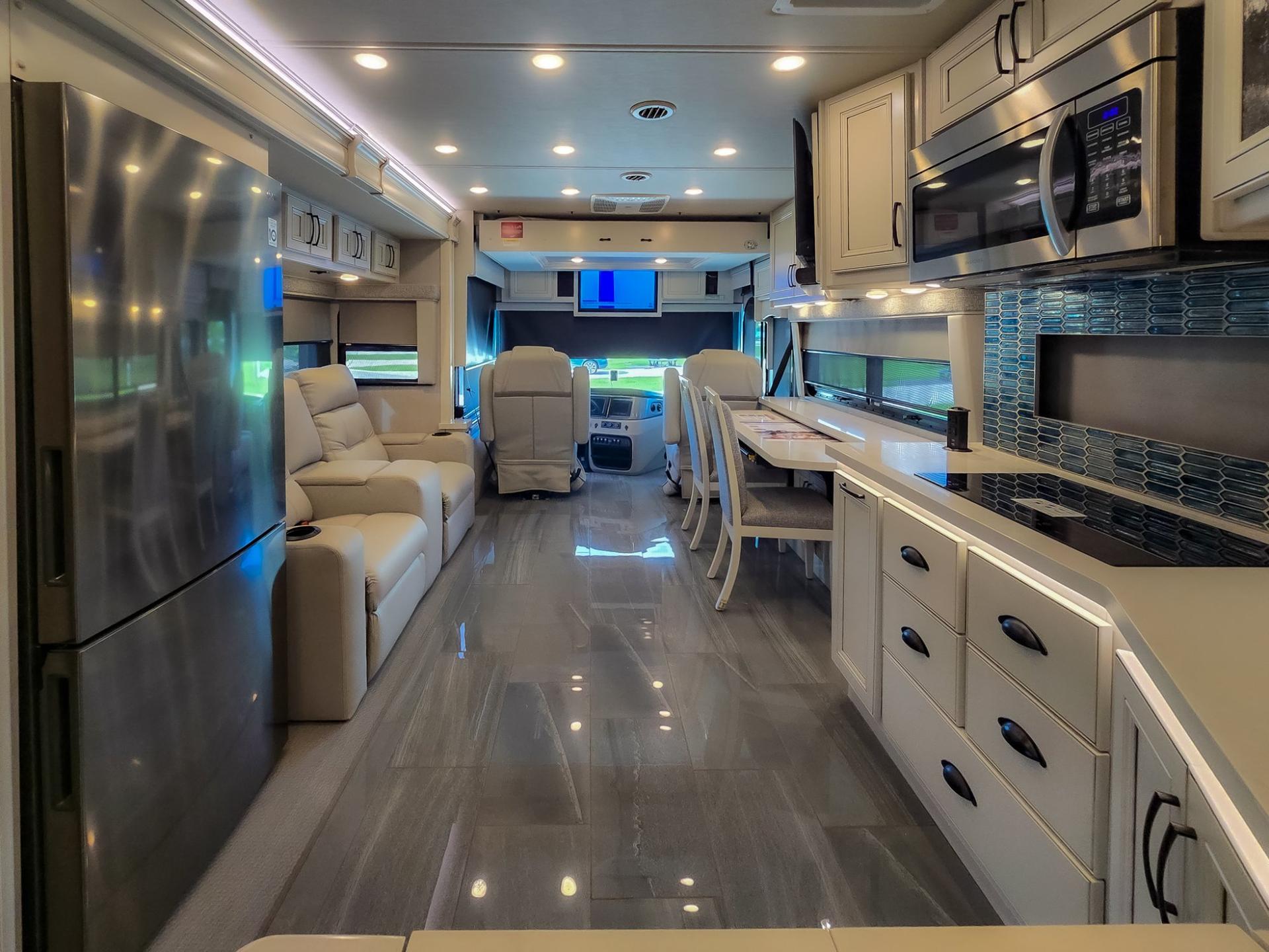 2023 Fleetwood RV 2023 Fleetwood RV Frontier GTX - thumbnail 16