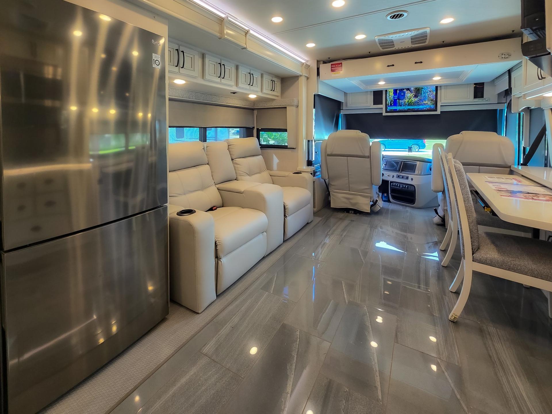 2023 Fleetwood RV 2023 Fleetwood RV Frontier GTX - thumbnail 17