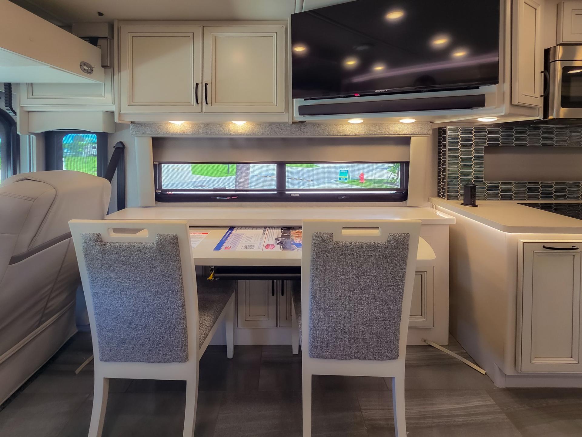 2023 Fleetwood RV 2023 Fleetwood RV Frontier GTX - thumbnail 22