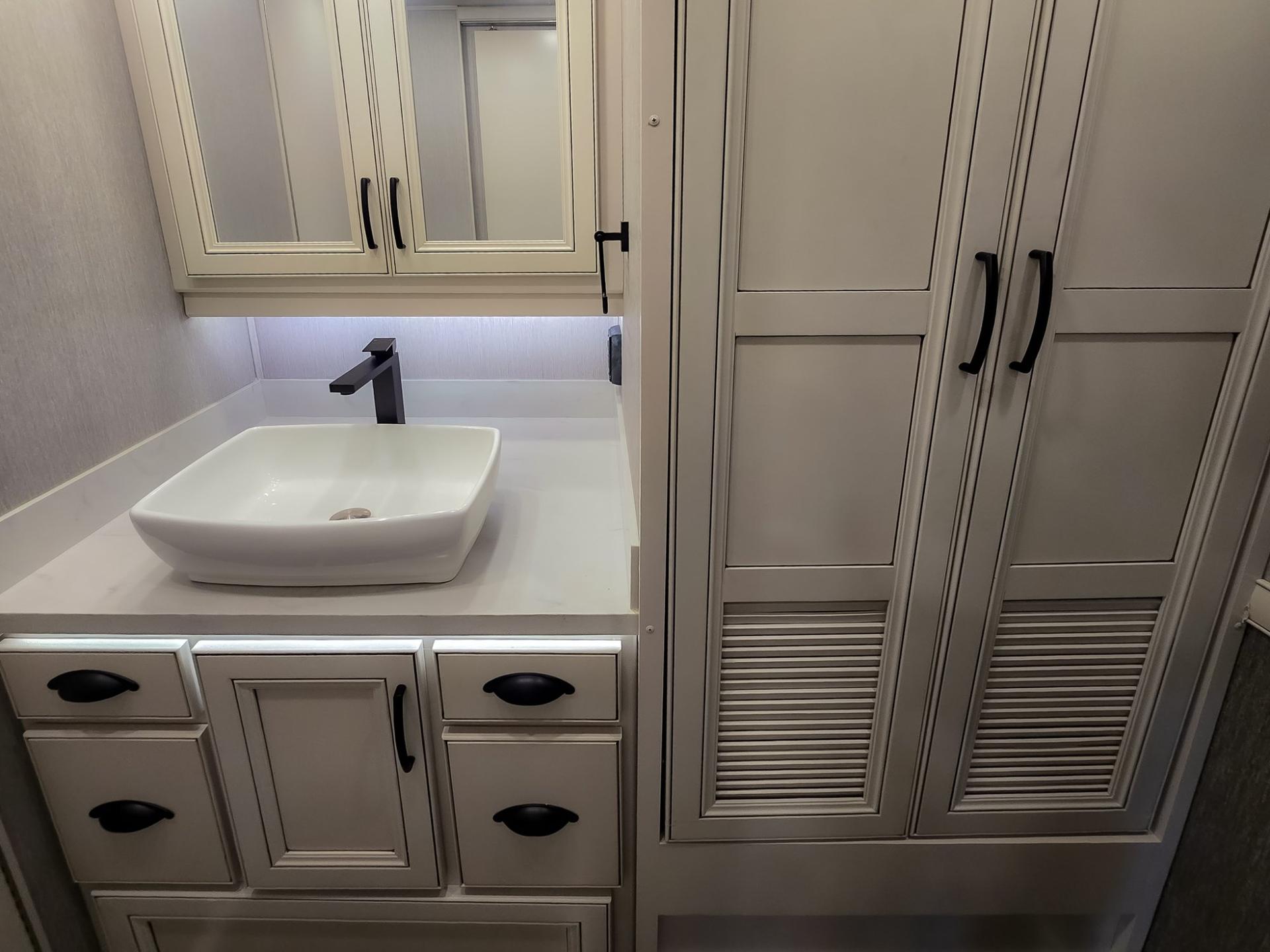 2023 Fleetwood RV 2023 Fleetwood RV Frontier GTX - thumbnail 54