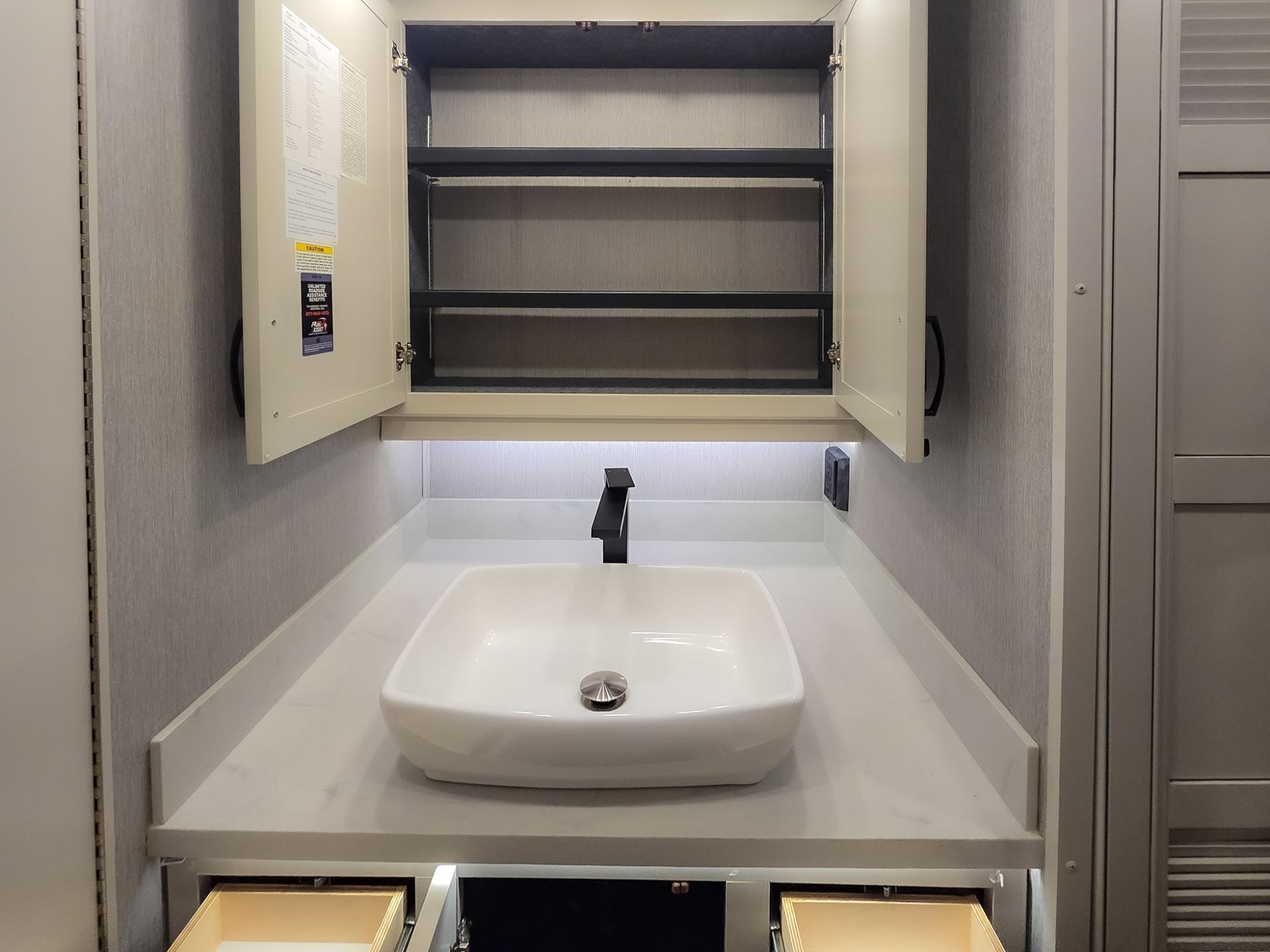 2023 Fleetwood RV 2023 Fleetwood RV Frontier GTX - thumbnail 55