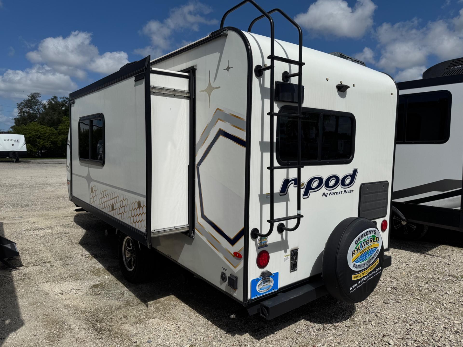 2023 Forest River 2023 Forest River R-Pod - thumbnail 4