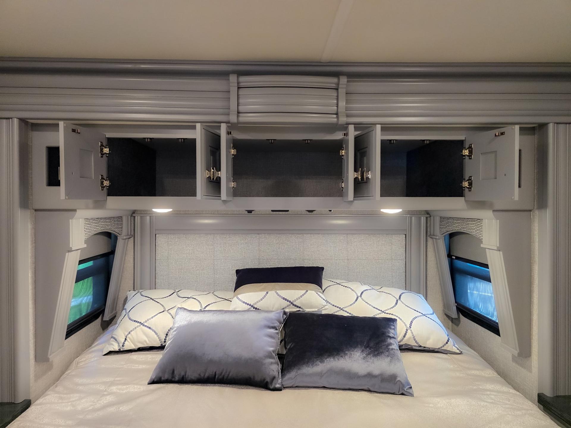 2024 Fleetwood RV 2024 Fleetwood RV Discovery LXE - thumbnail 56