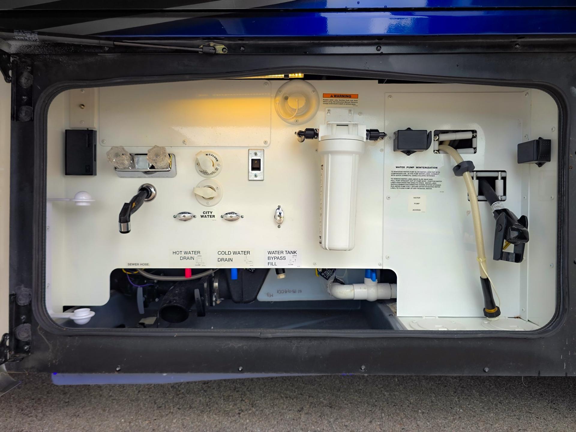 2024 Fleetwood RV 2024 Fleetwood RV Discovery LXE - thumbnail 84