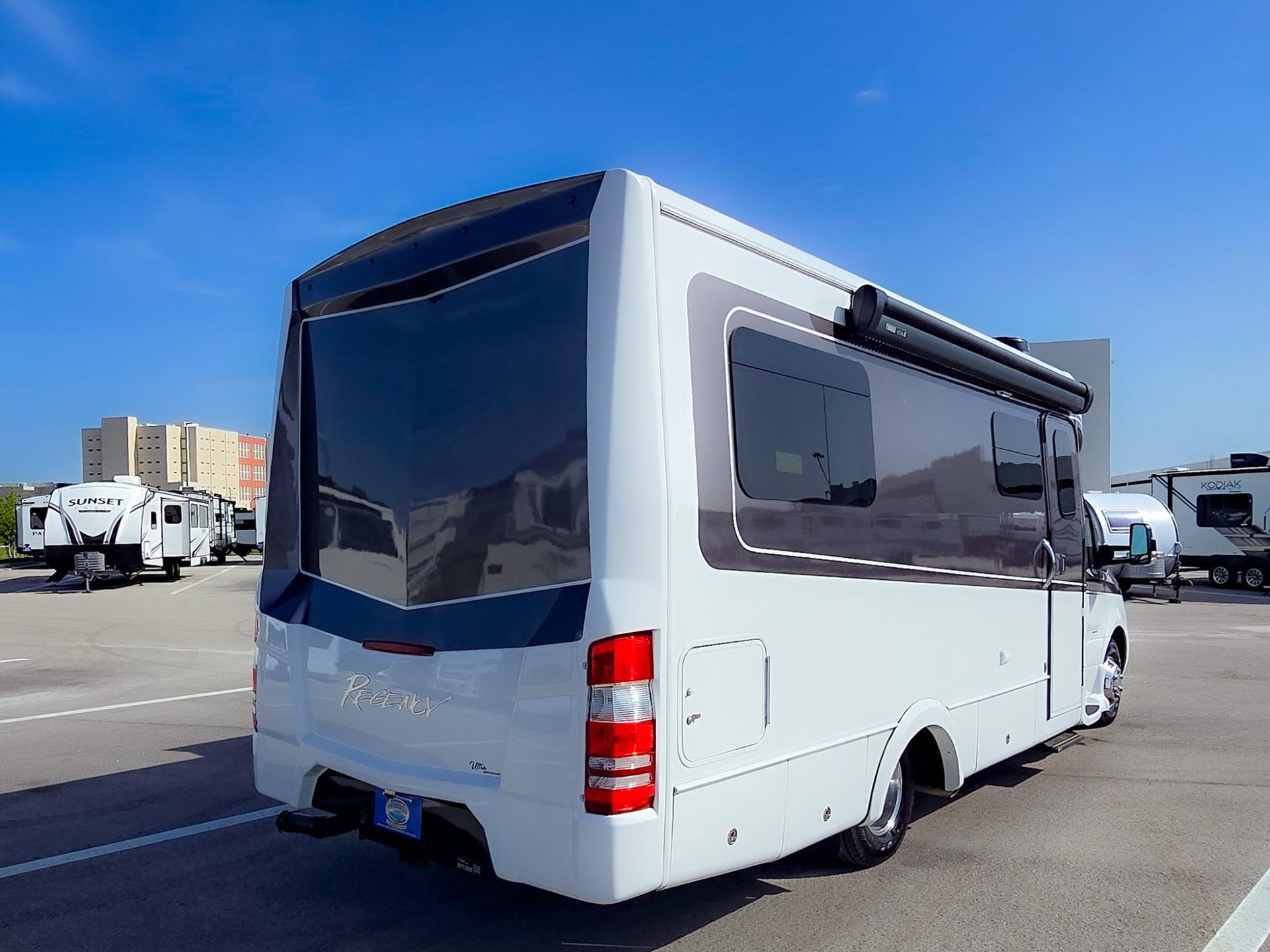2023 Regency RV 2023 Regency RV Ultra Brougham - thumbnail 3