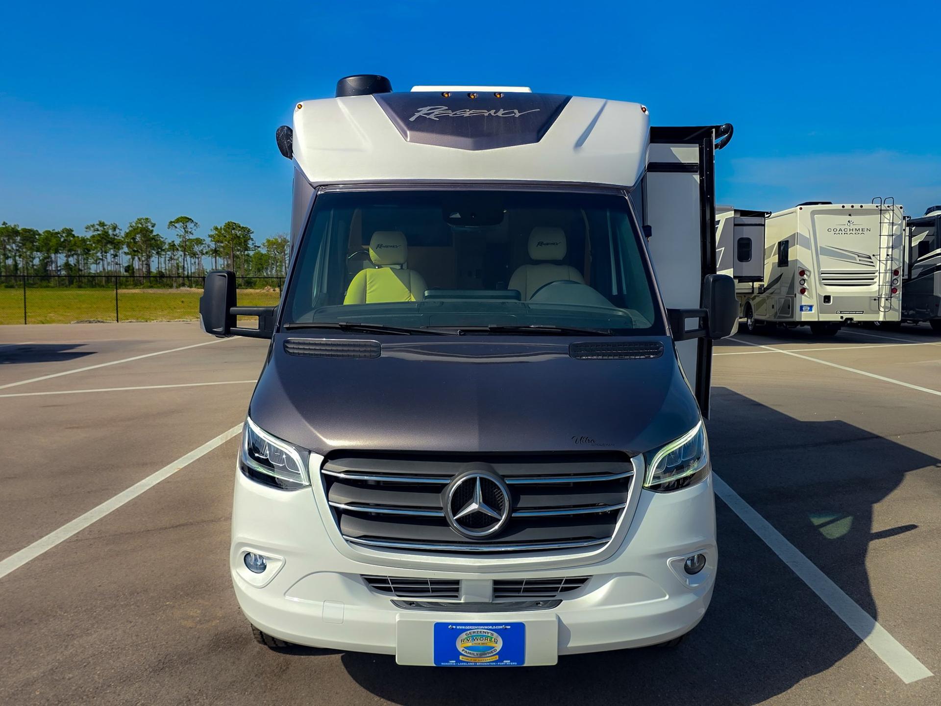 2023 Regency RV 2023 Regency RV Ultra Brougham - thumbnail 8