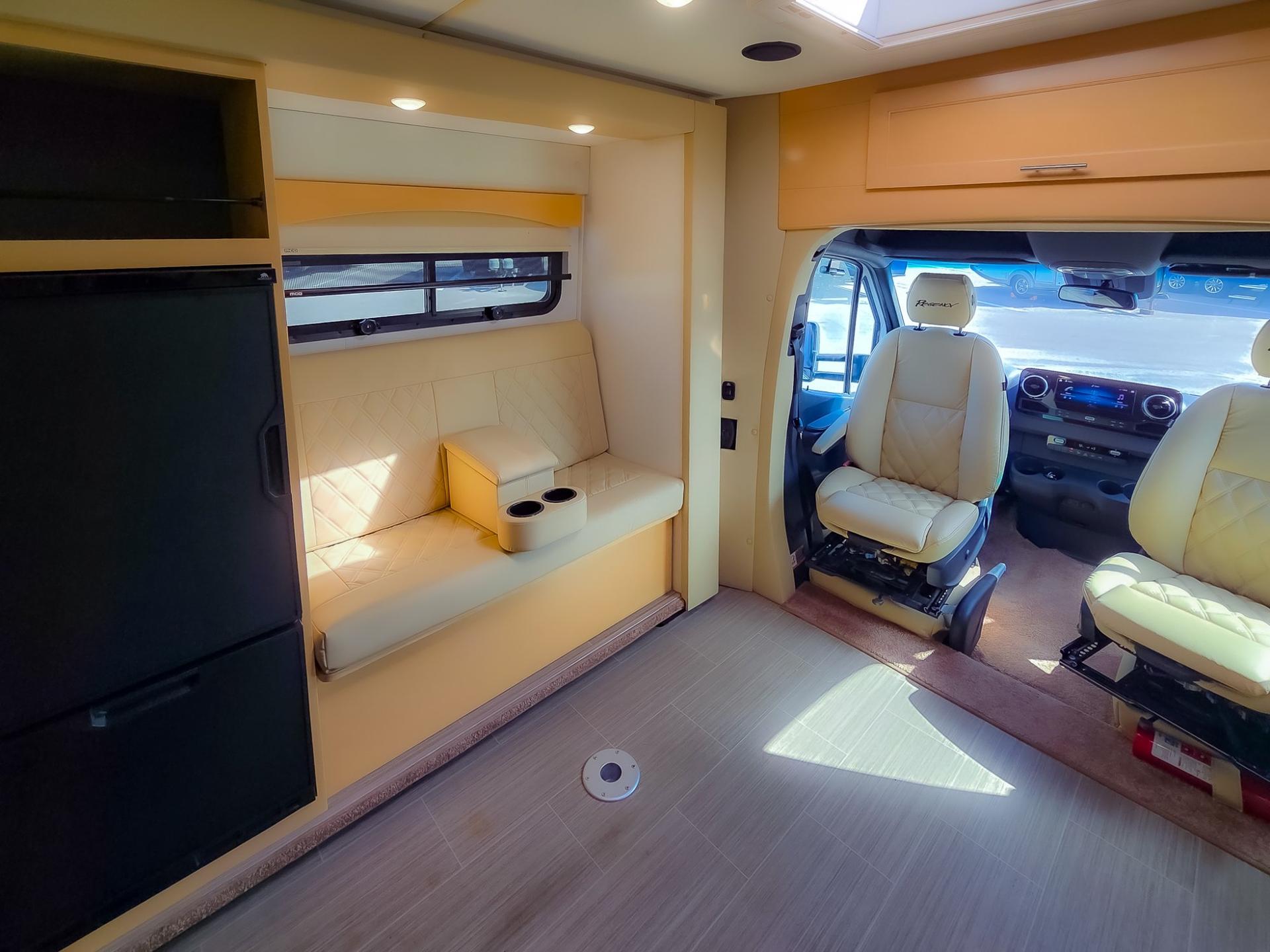 2023 Regency RV 2023 Regency RV Ultra Brougham - thumbnail 16