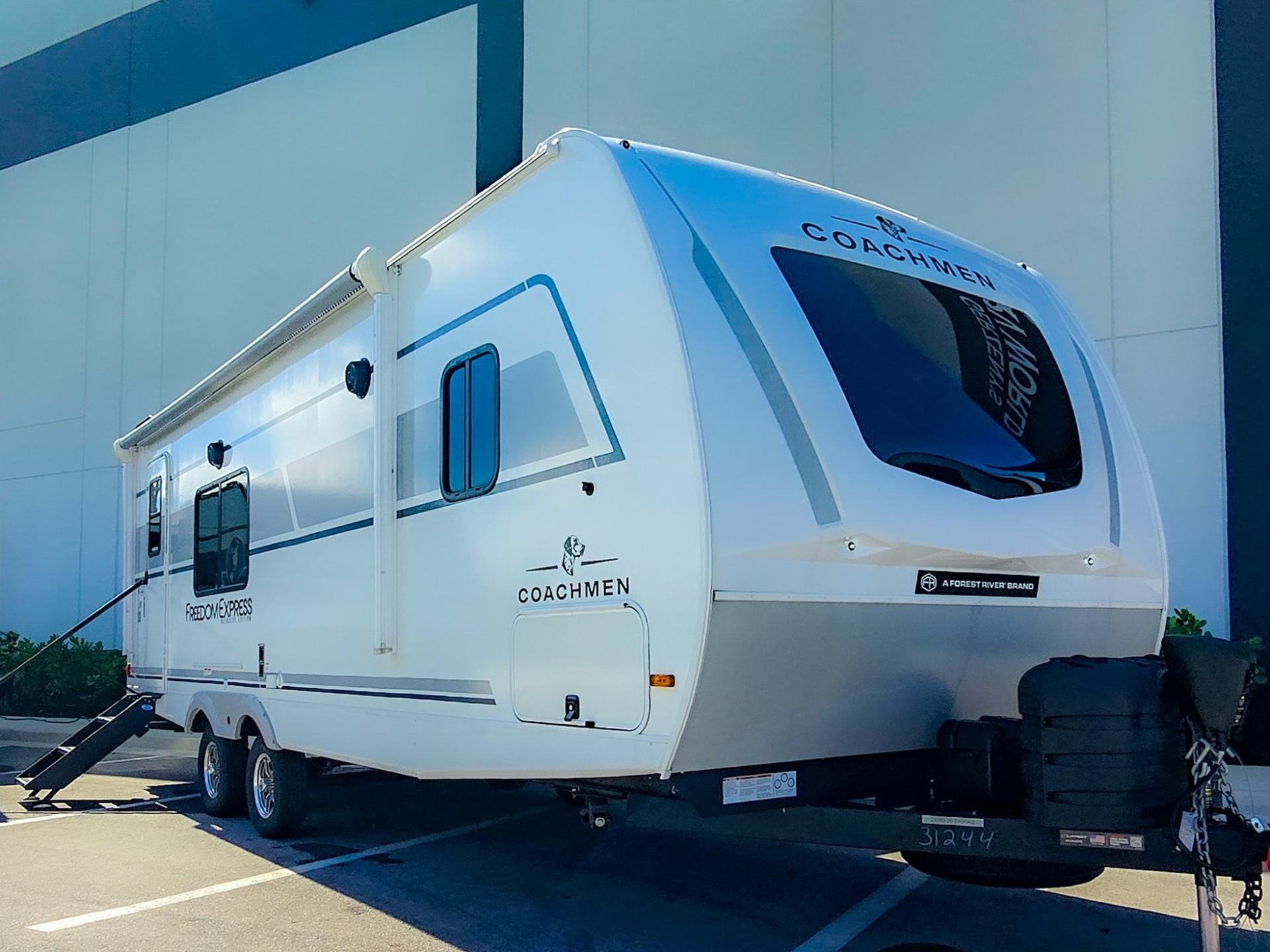 2026 Coachmen Freedom Express Ultra-Lite 245RKS