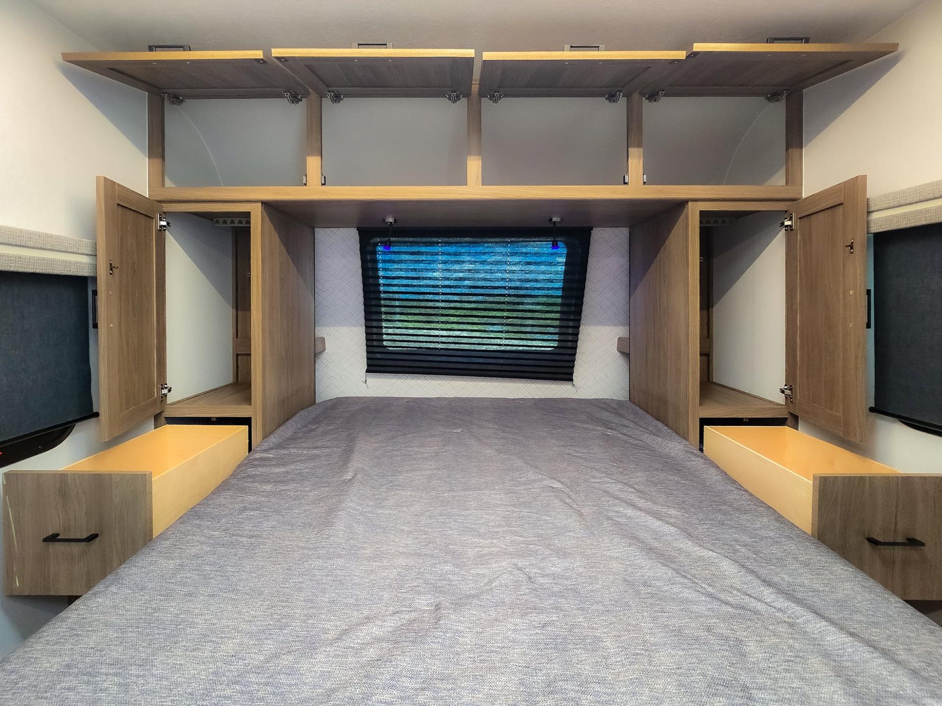 2026 Coachmen 2026 Coachmen Freedom Express Ultra-Lite - thumbnail 36
