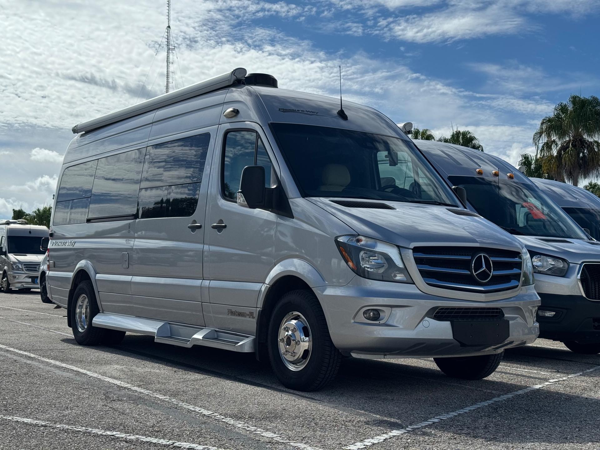 2018 PLEASURE WAY PLATEAU TS