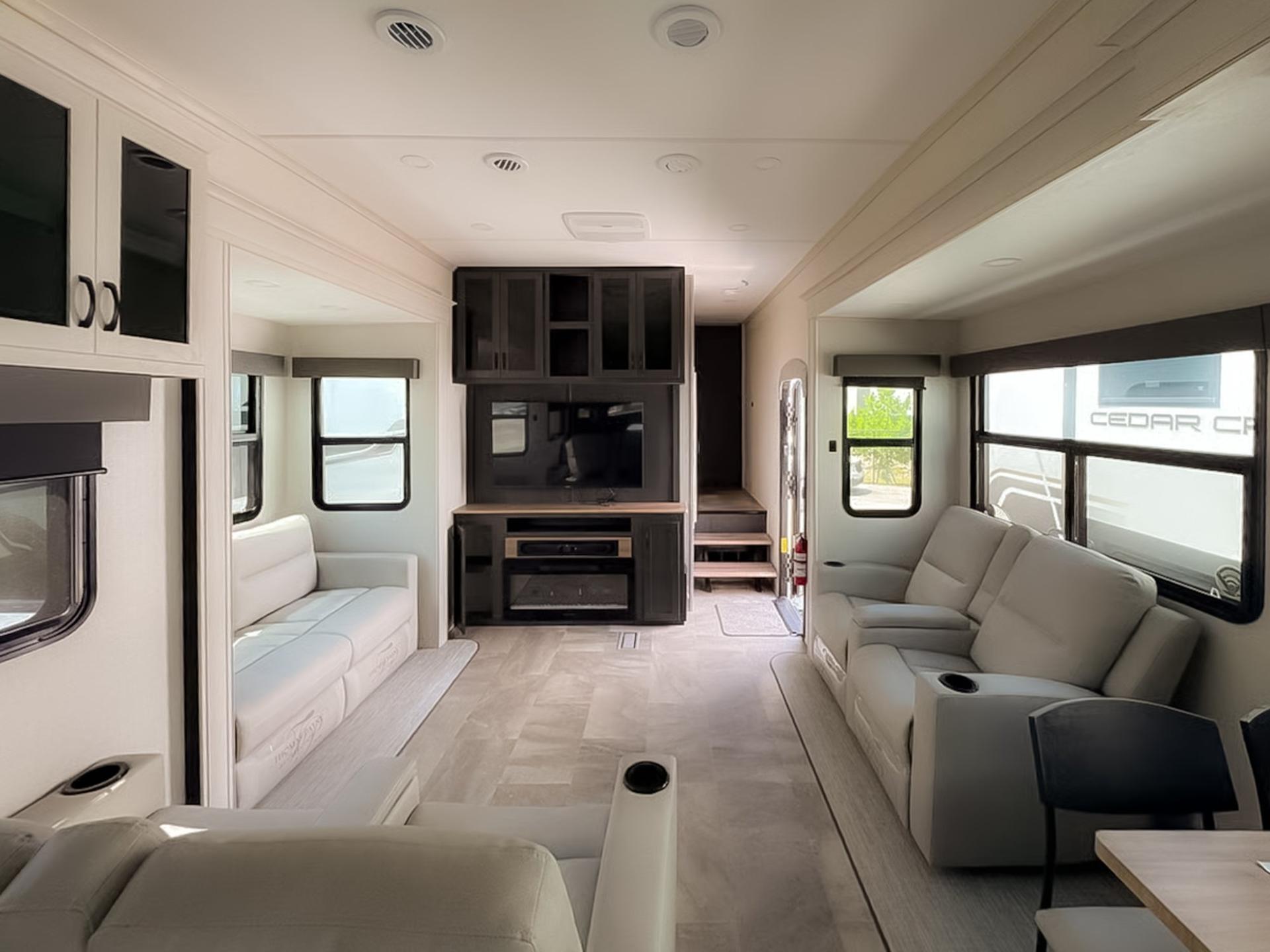 2026 Coachmen 2026 Coachmen Brookstone - thumbnail 9