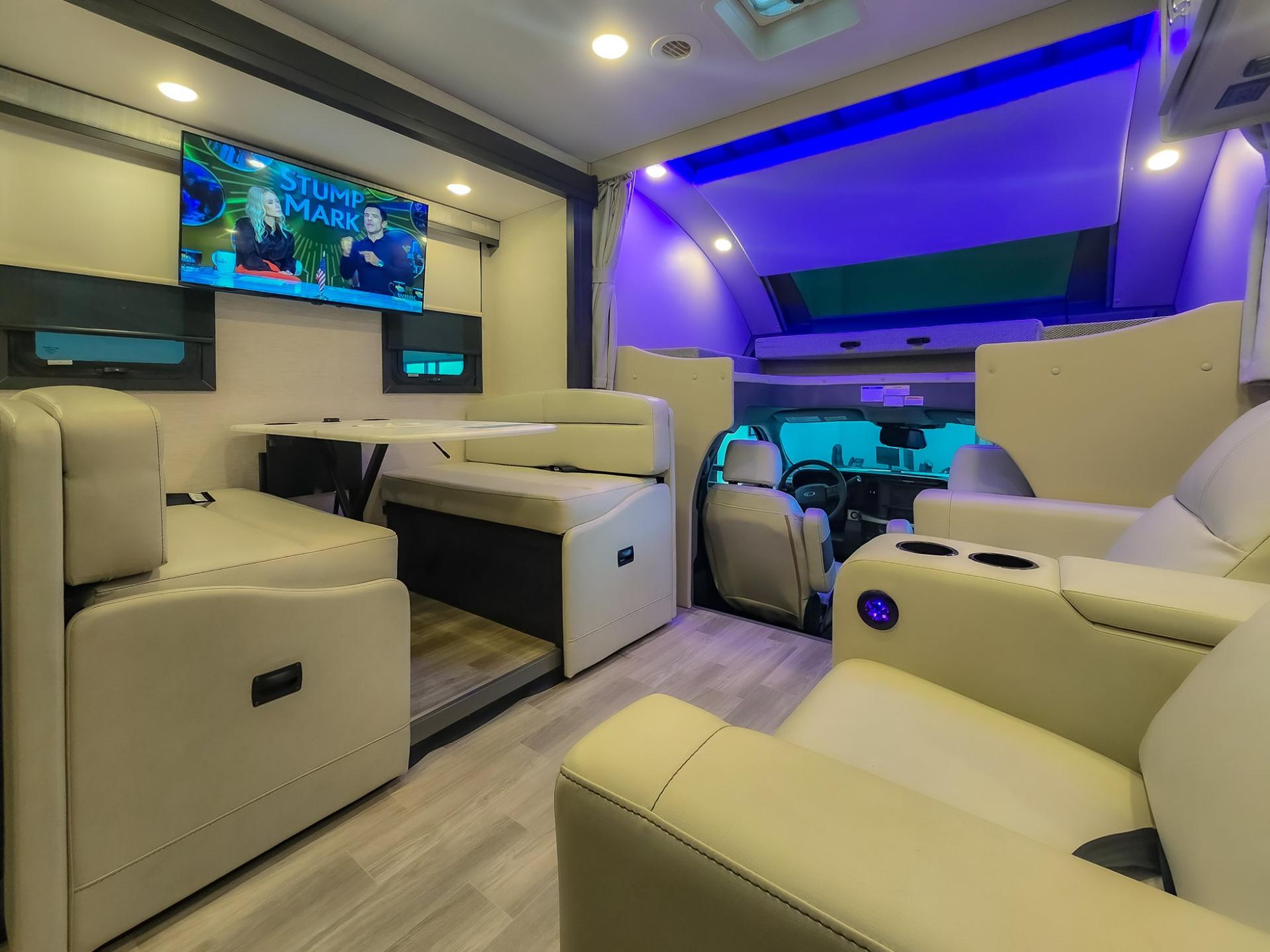 2026 Thor Motor Coach 2026 Thor Motor Coach Omni Trail - thumbnail 11