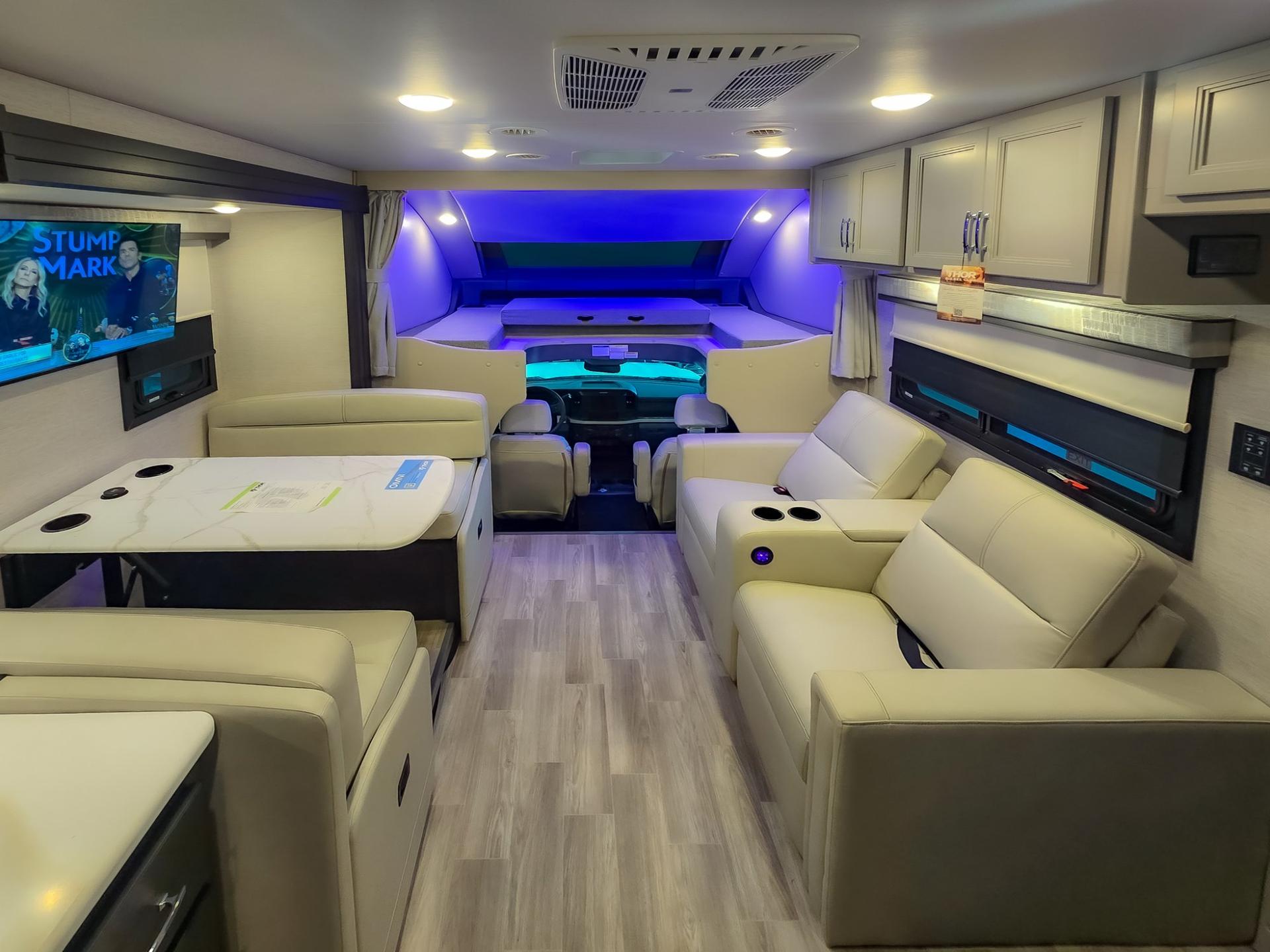 2026 Thor Motor Coach 2026 Thor Motor Coach Omni Trail - thumbnail 12