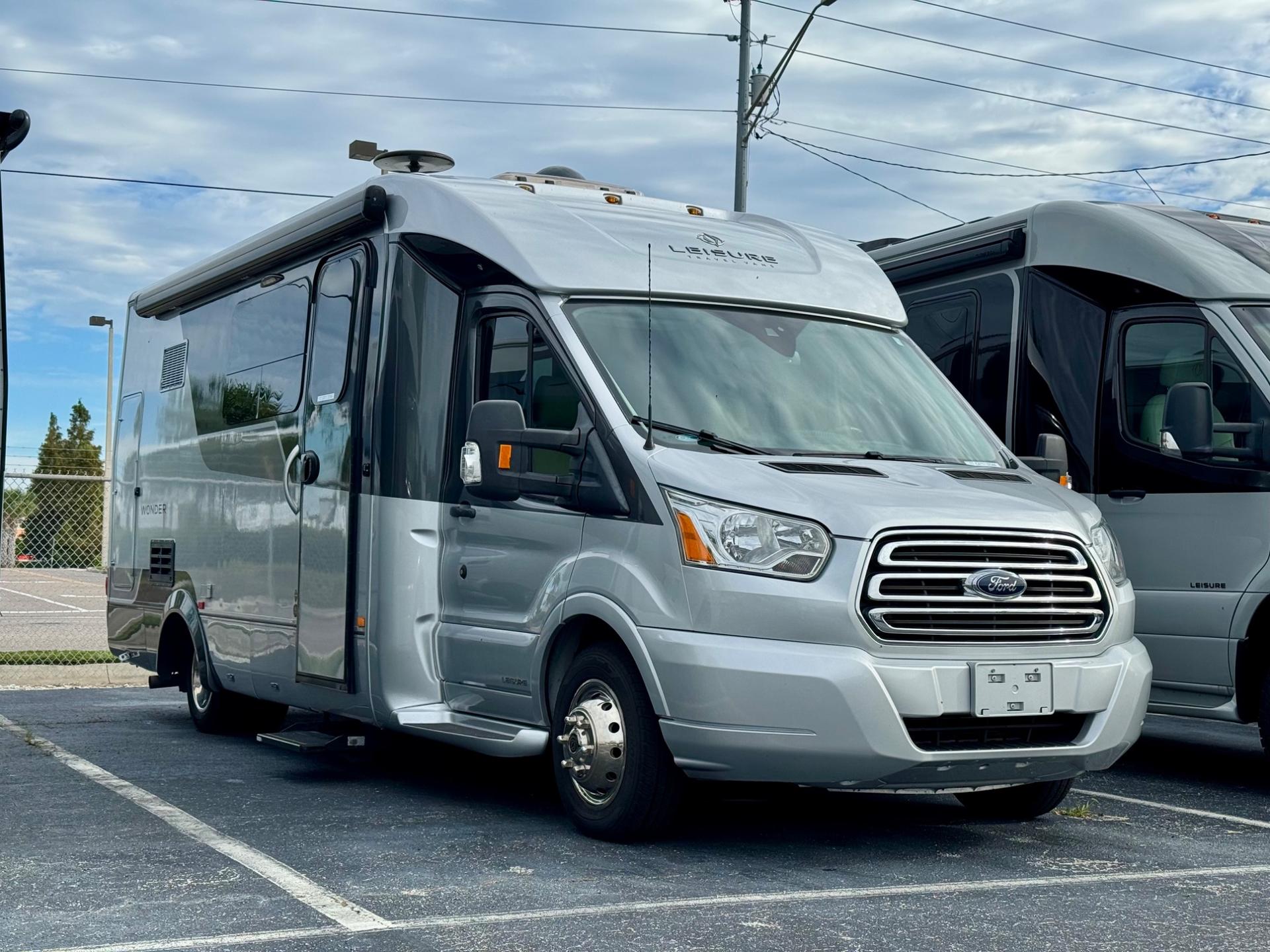 2017 Leisure Travel Vans Wonder 24MB