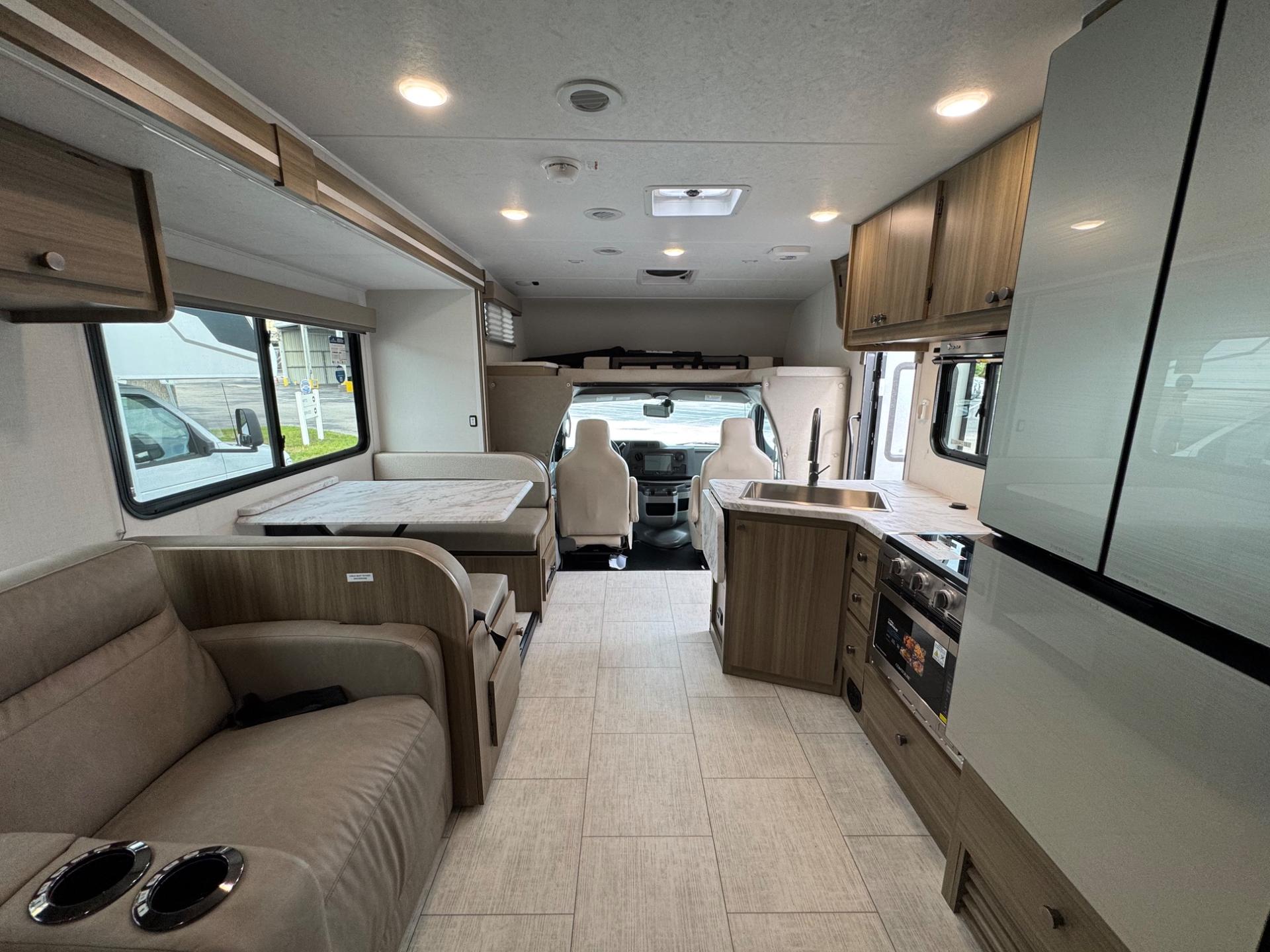 2027 Coachmen 2027 Coachmen Freelander - thumbnail 8