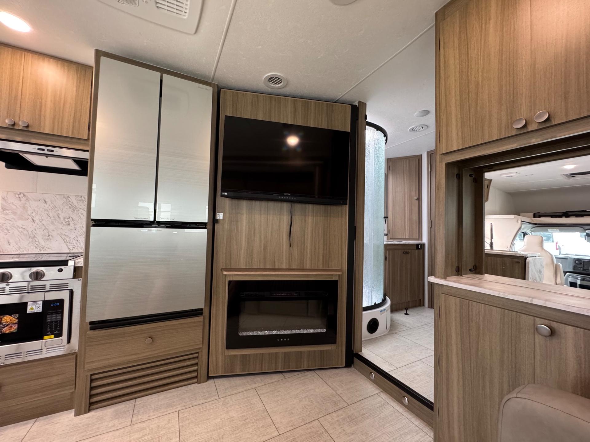 2027 Coachmen 2027 Coachmen Freelander - thumbnail 13