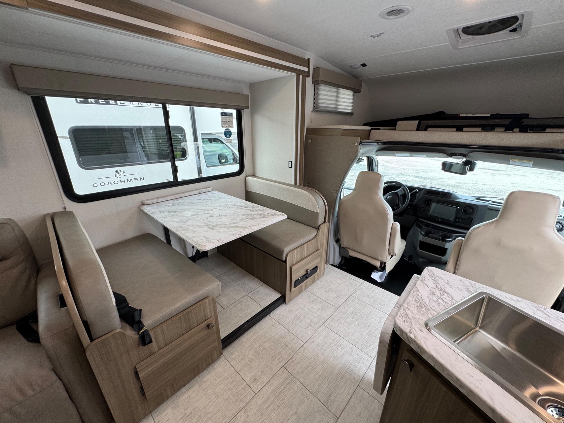 2027 Coachmen 2027 Coachmen Freelander - thumbnail 16