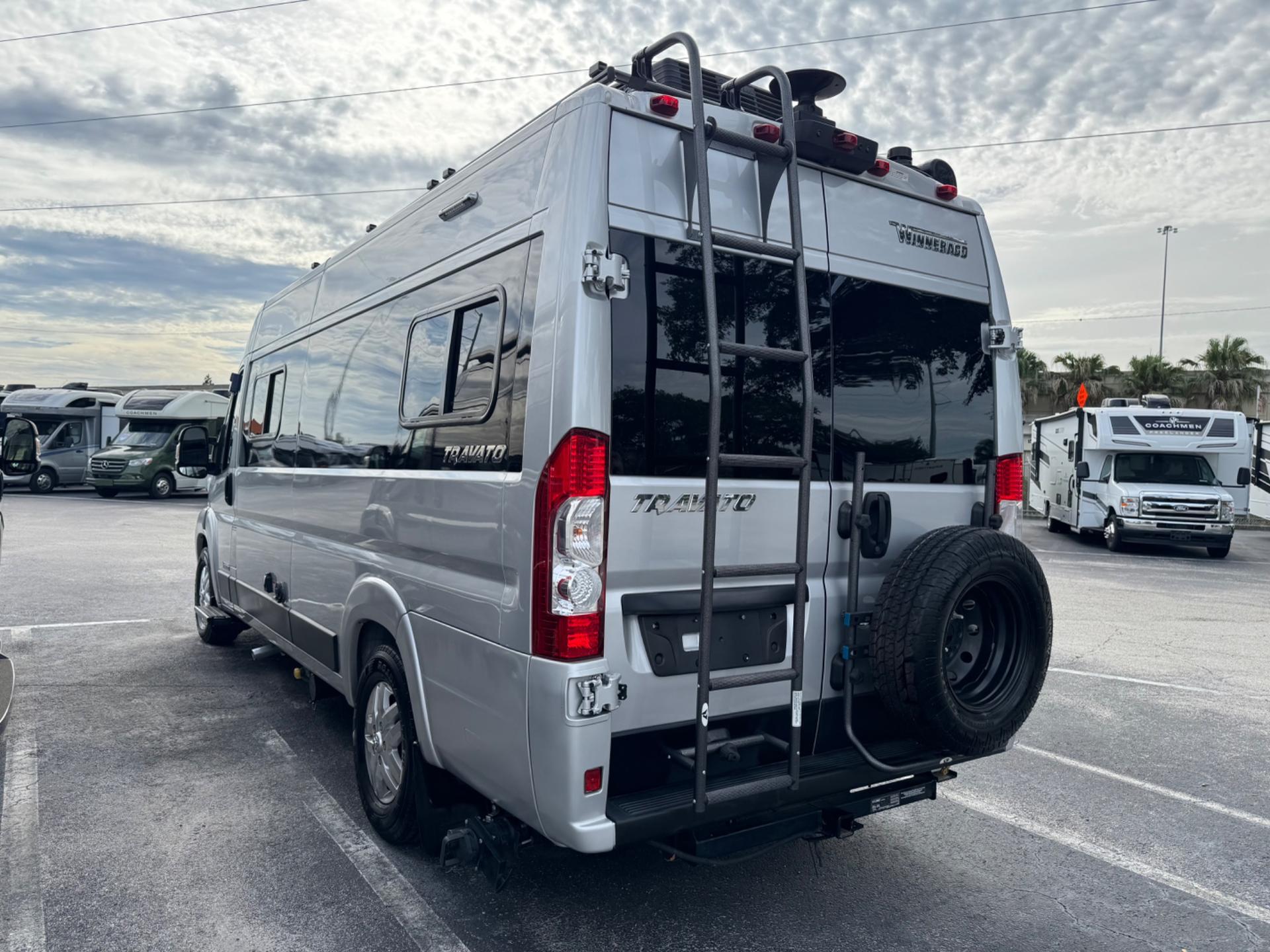2022 Winnebago 2022 Winnebago Travato - thumbnail 4